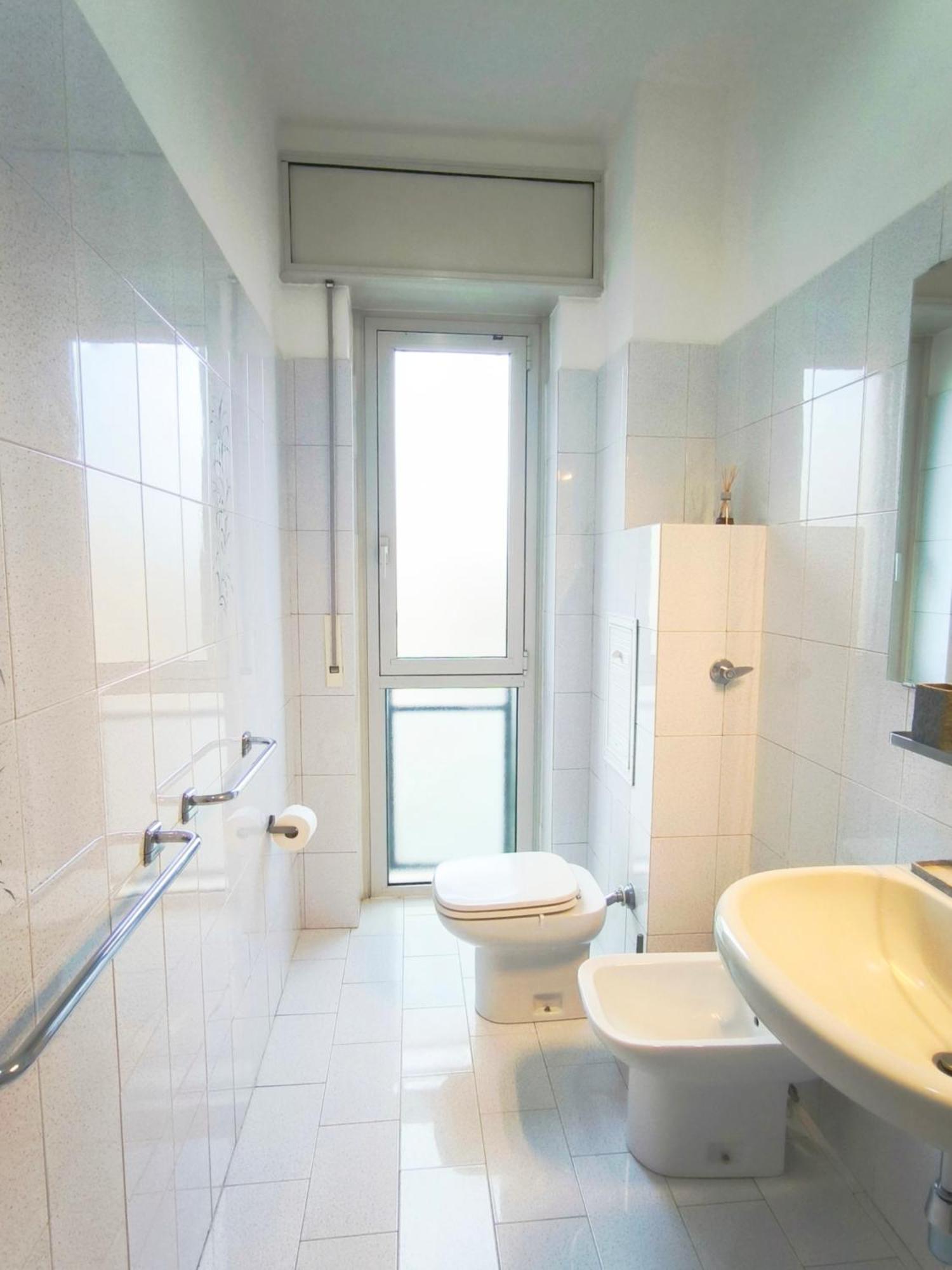 Portello Flat With Balcony *