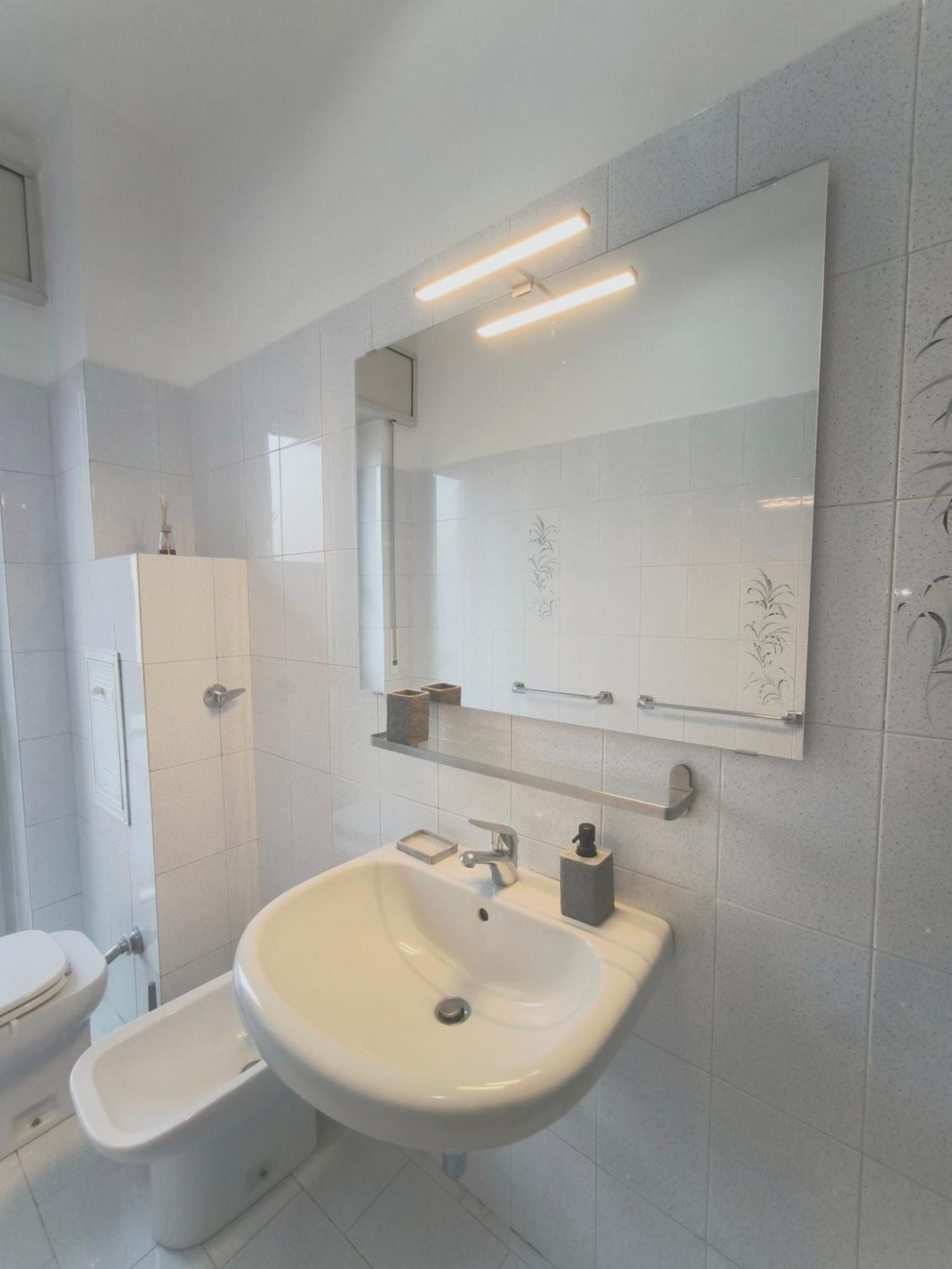 Portello Flat With Balcony *