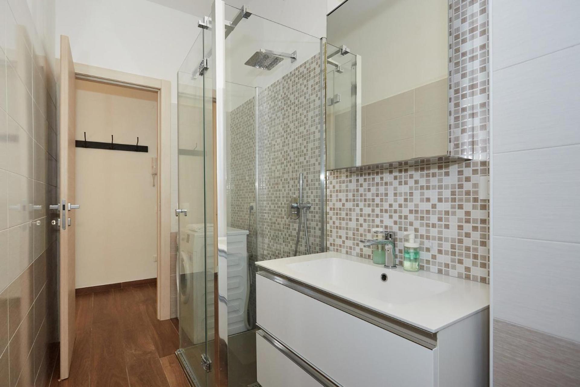 - 1 Bedroom Milano