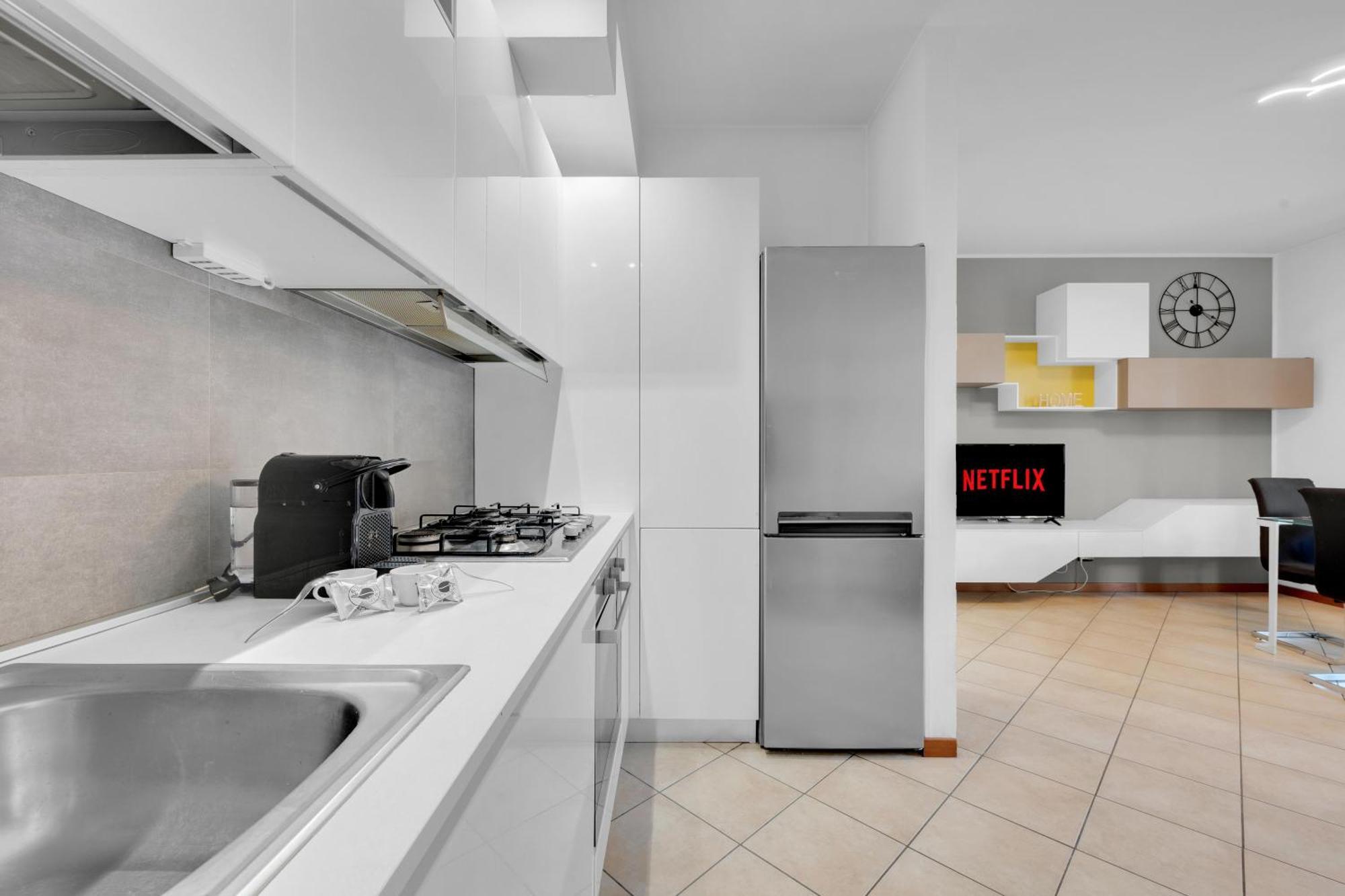 Pran27 -crescenzago - - Large - Bright - Milano