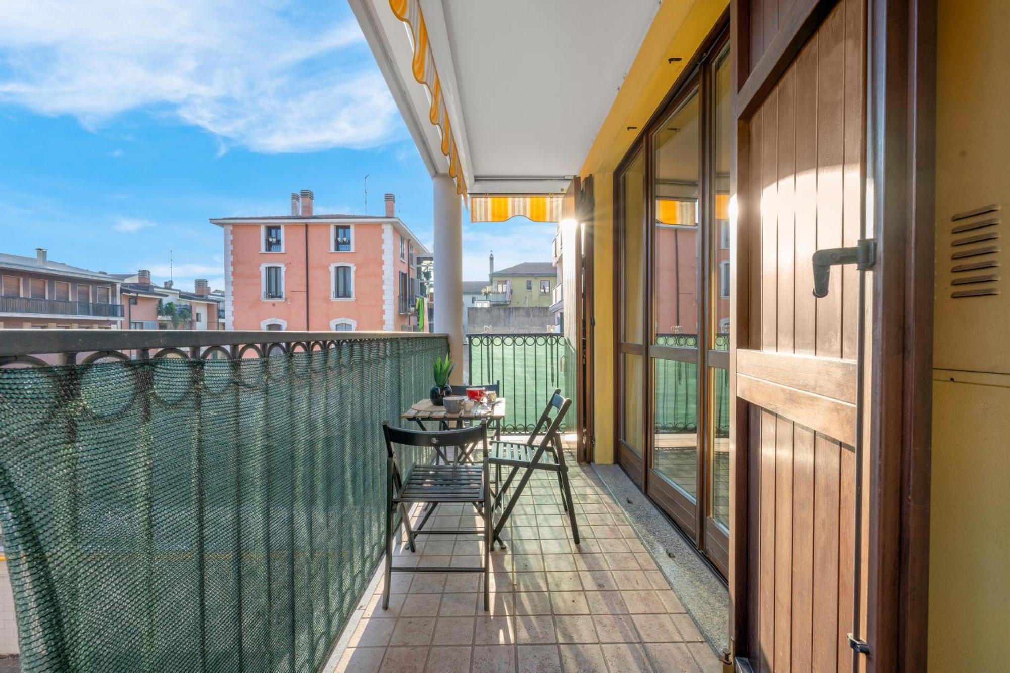 Pran27 -crescenzago - - Large - Bright - Appartamento Milano