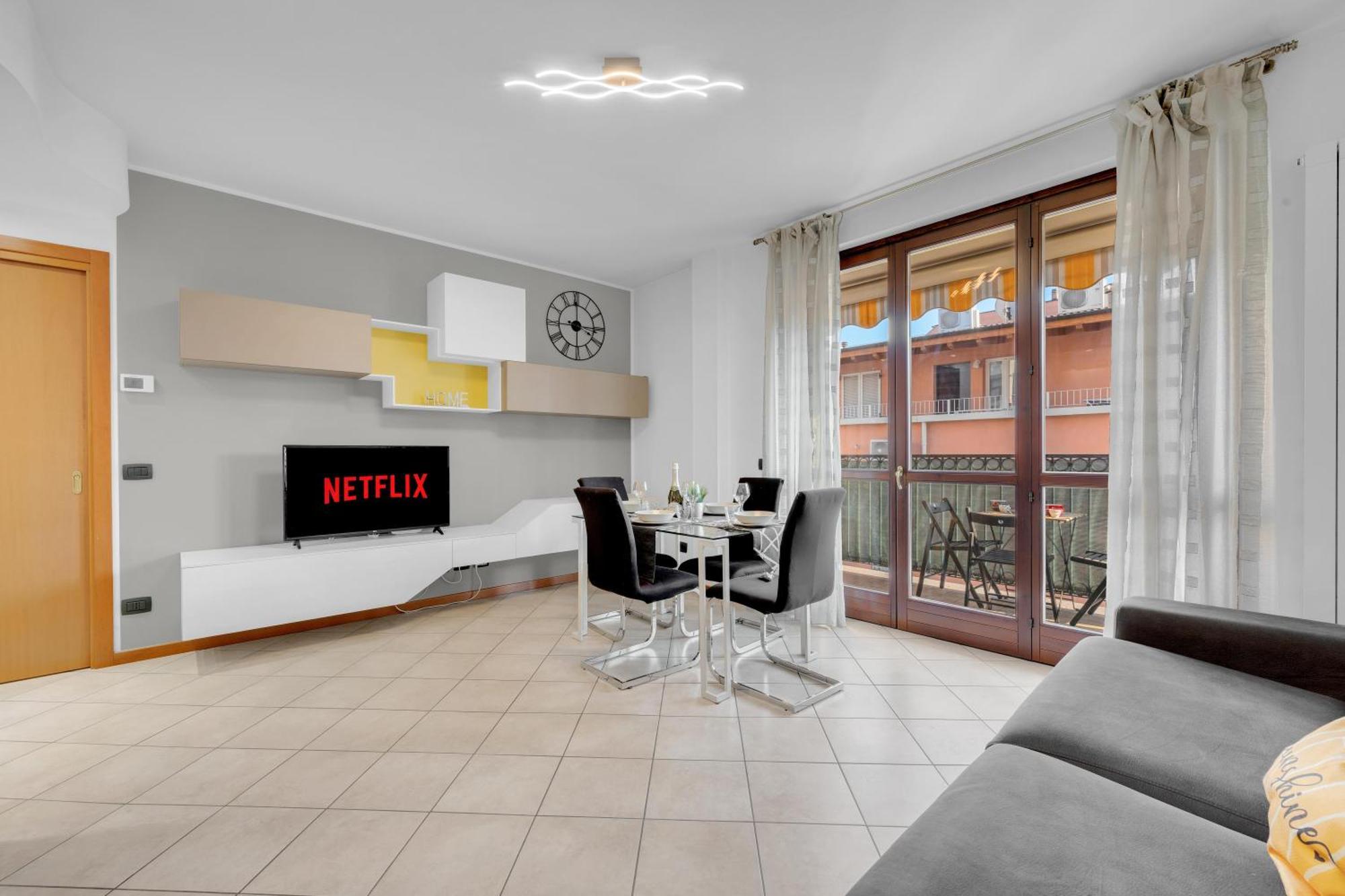 Pran27 -crescenzago - - Large - Bright - Appartamento Milano