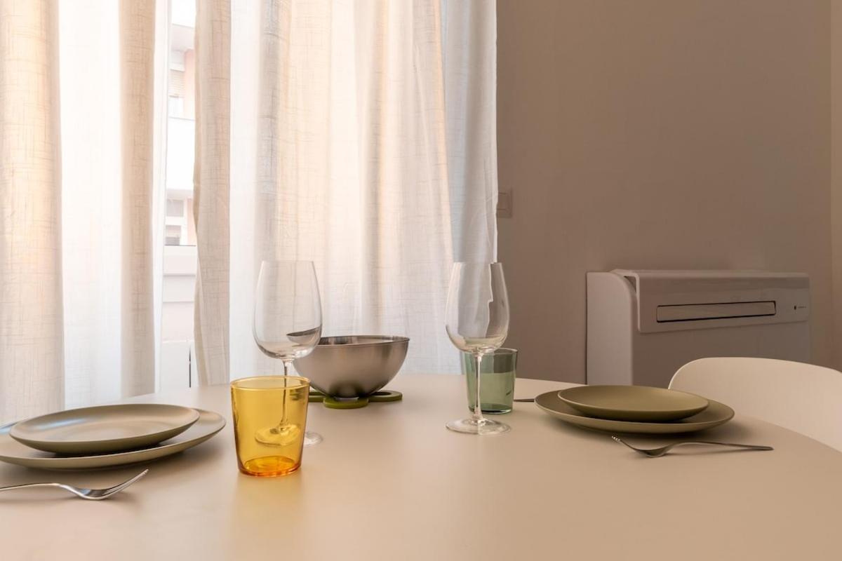 Edoardo' S House - - By Host4u Appartamento Milano