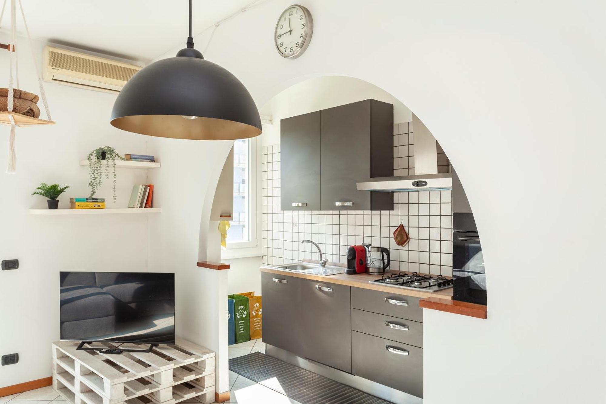 Appartement Stazione - Ariel - Luminoso Con Terrazzo Milaan