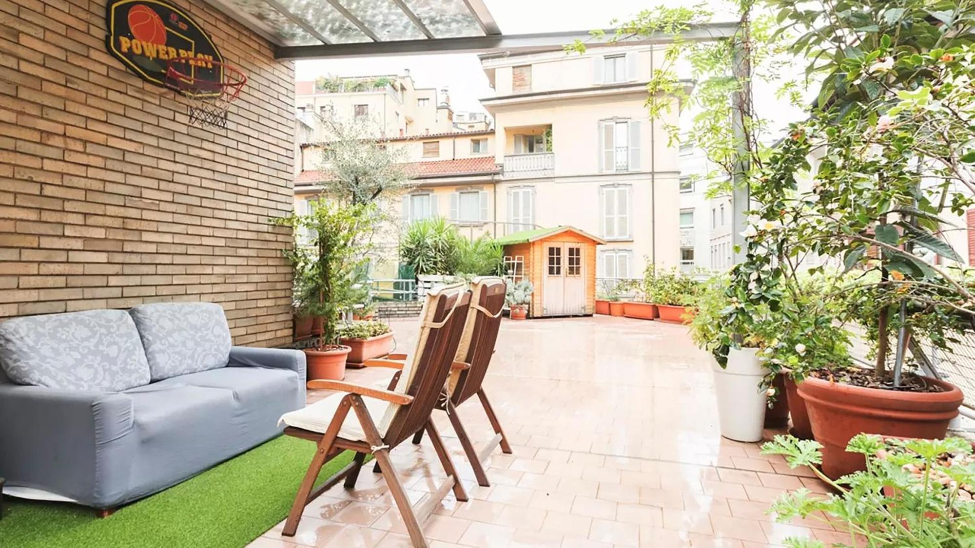 Classbnb - Two 400 Meters From The Duomo Apartment *
