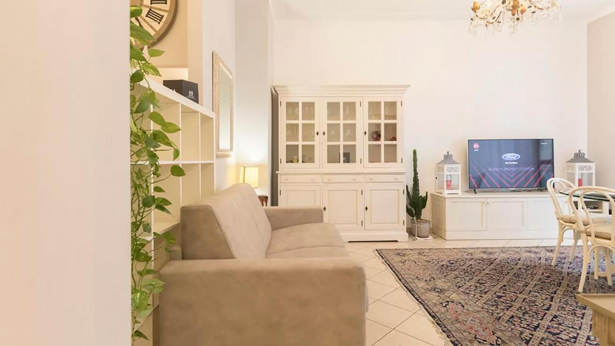Classbnb - Two 400 Meters From The Duomo Milan