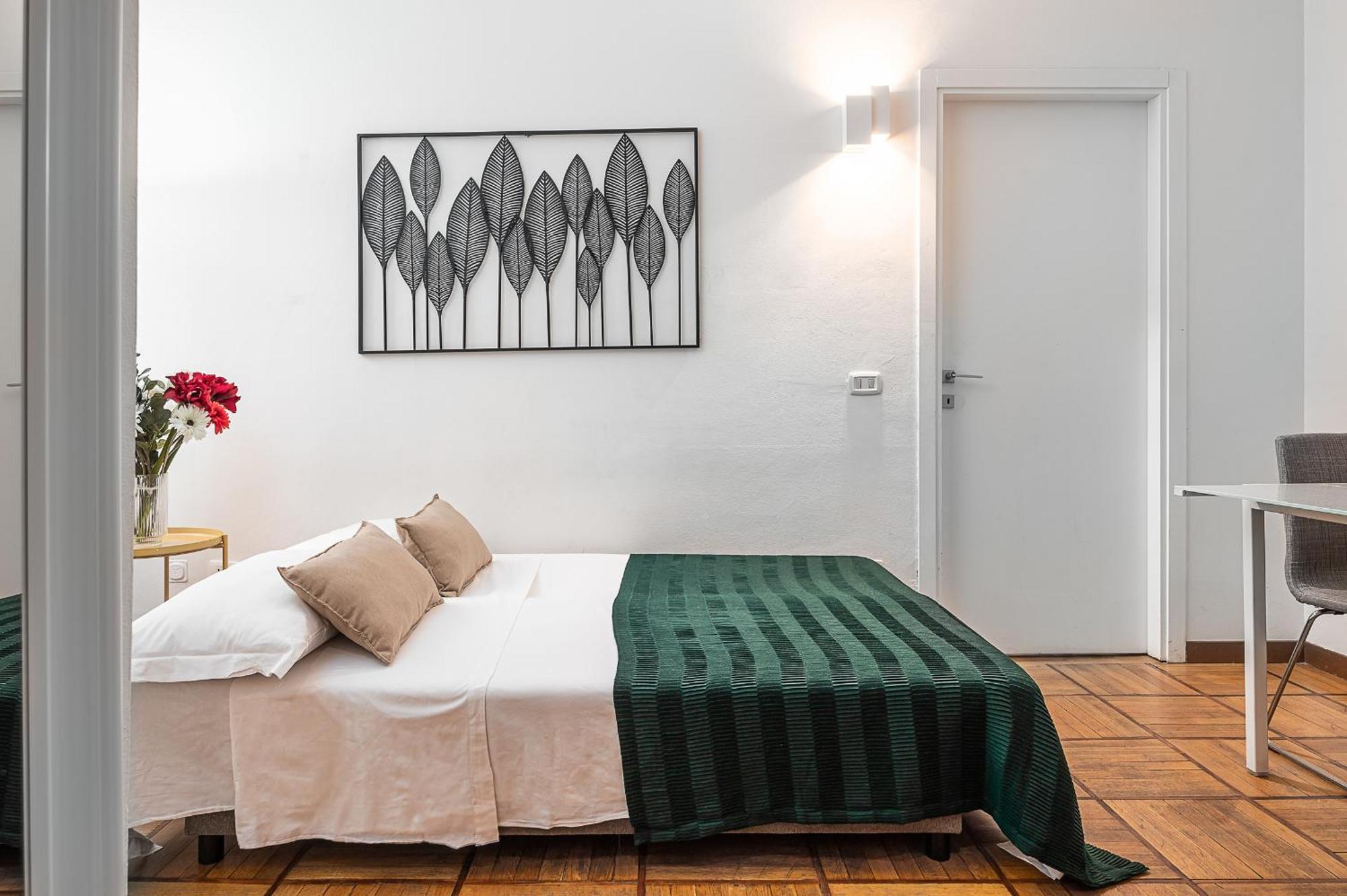 Classbnb - Two 400 Meters From The Duomo *