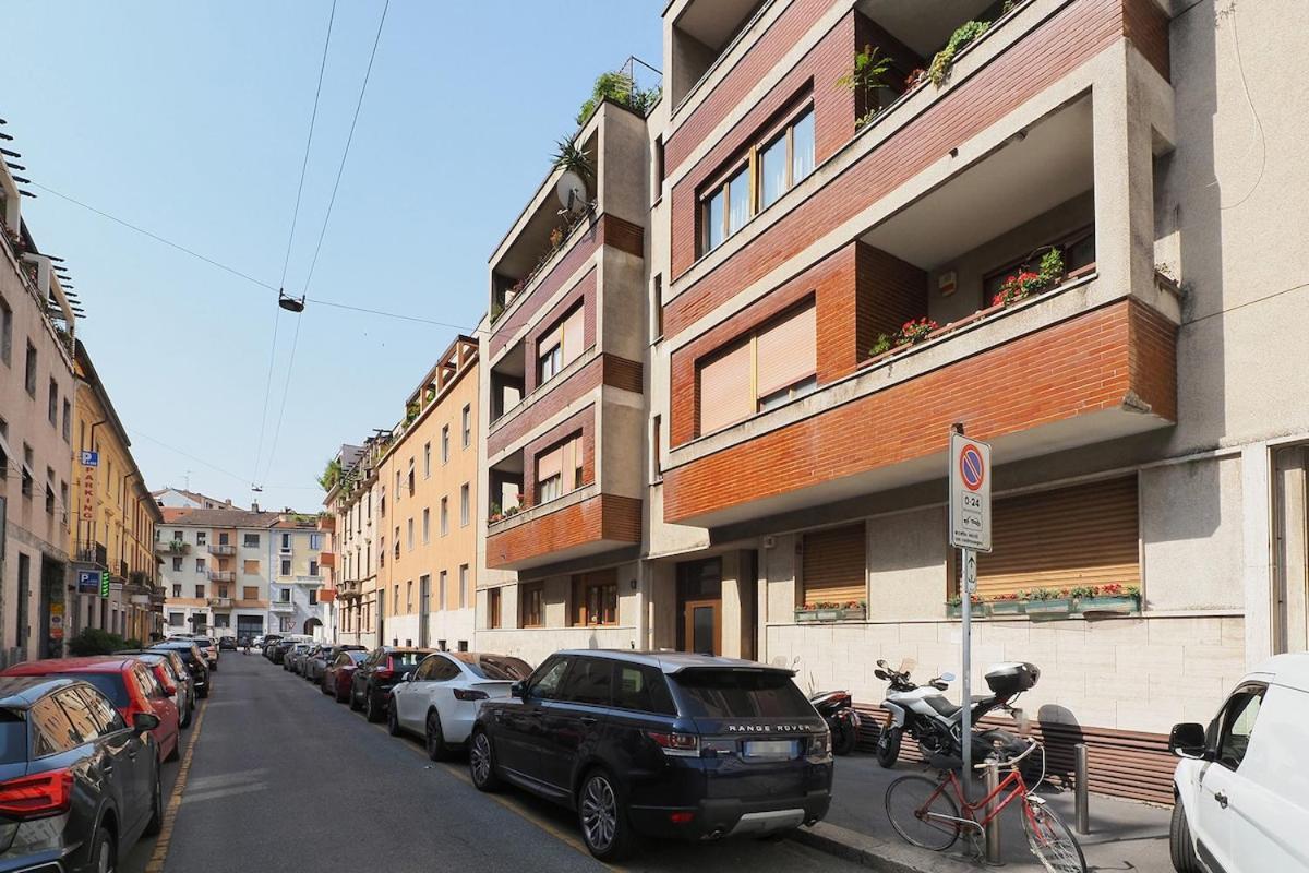 Bright Three Bedroom With Balconies Porta Romana Apartment Mailand
