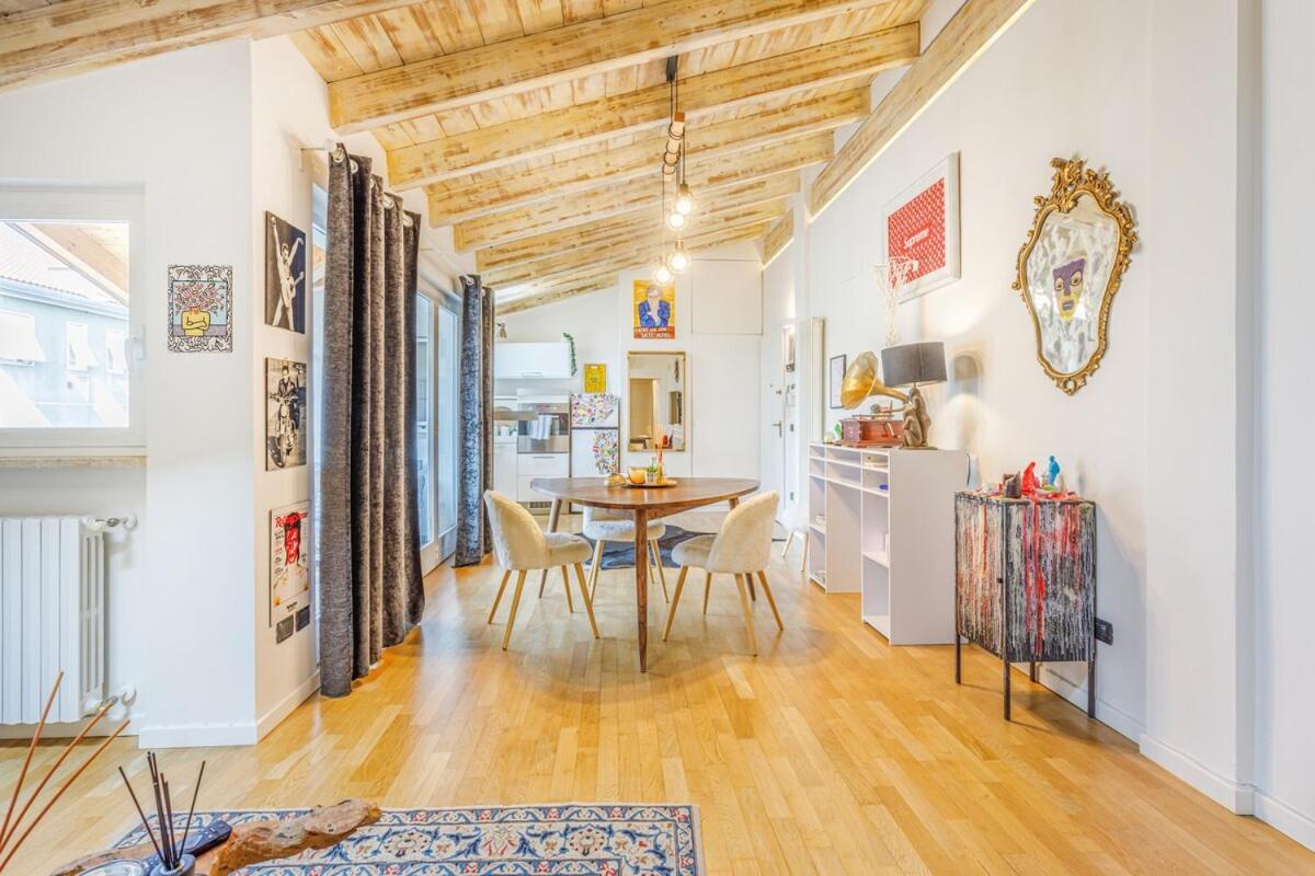 Unconventional Near Linate - Supreme Meme Loft Milano