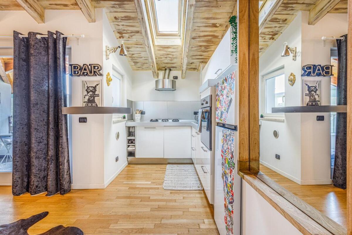 Unconventional Near Linate - Supreme Meme Loft Appartement