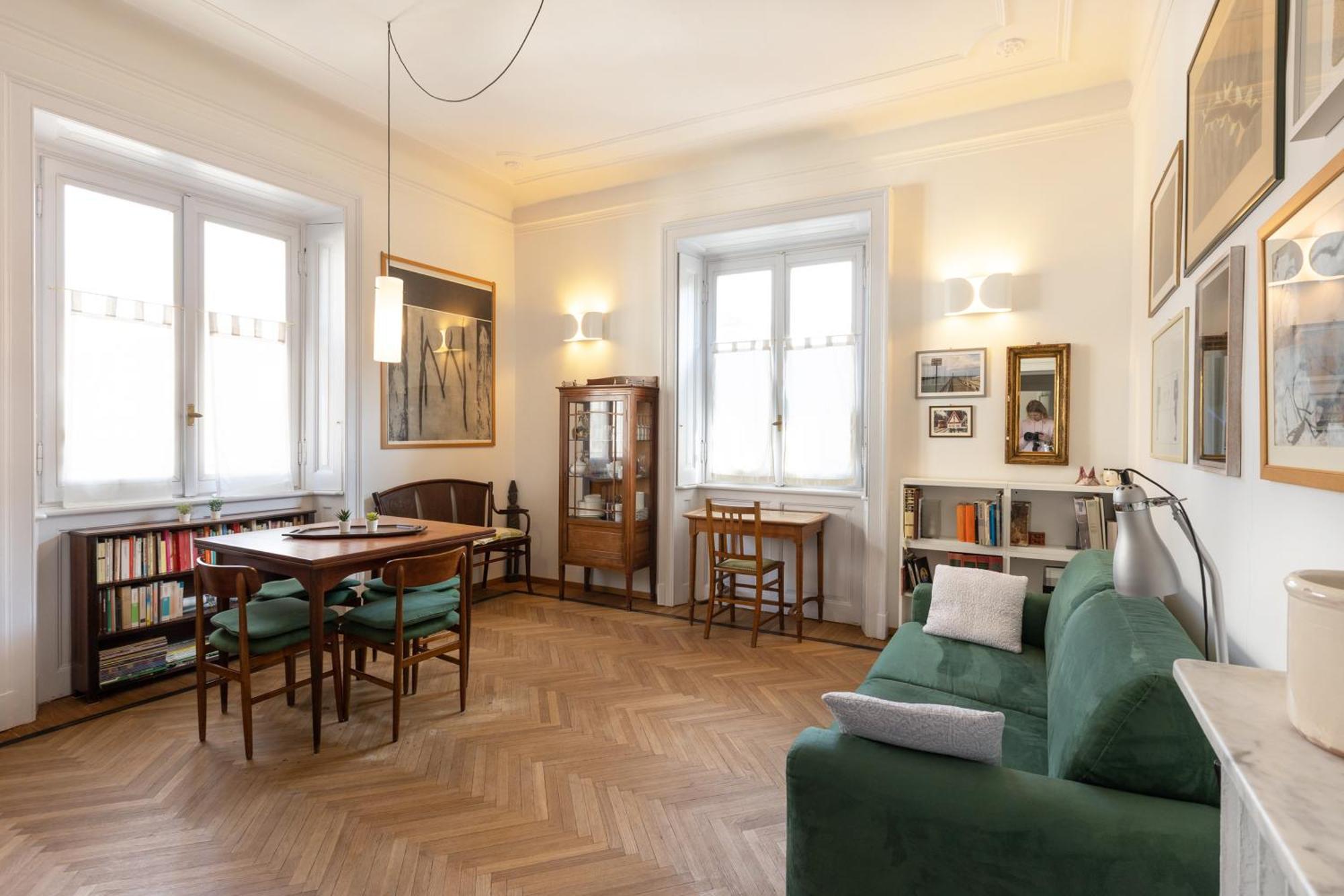 House Of An Artist In The Key Area Of Appartamento Milano