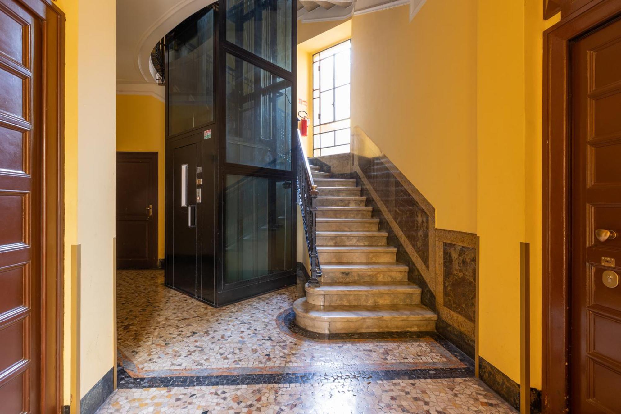 House Of An Artist In The Key Area Of Milano