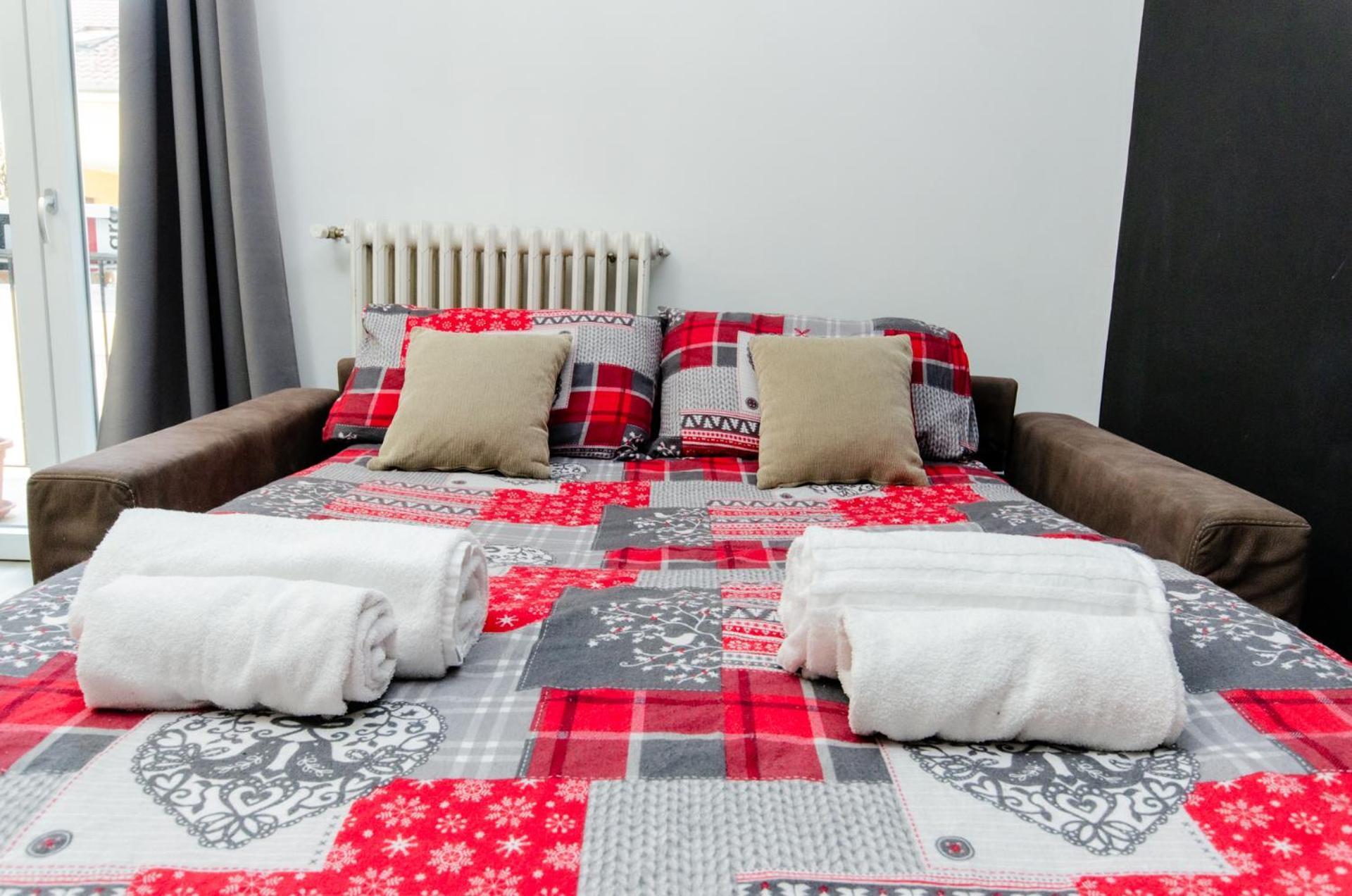 Lugano S&s Home, Moderna E Tranquilla, Vicino Al Centro Di Milano, Con Parcheggio Gratuito Esterno Appartamento