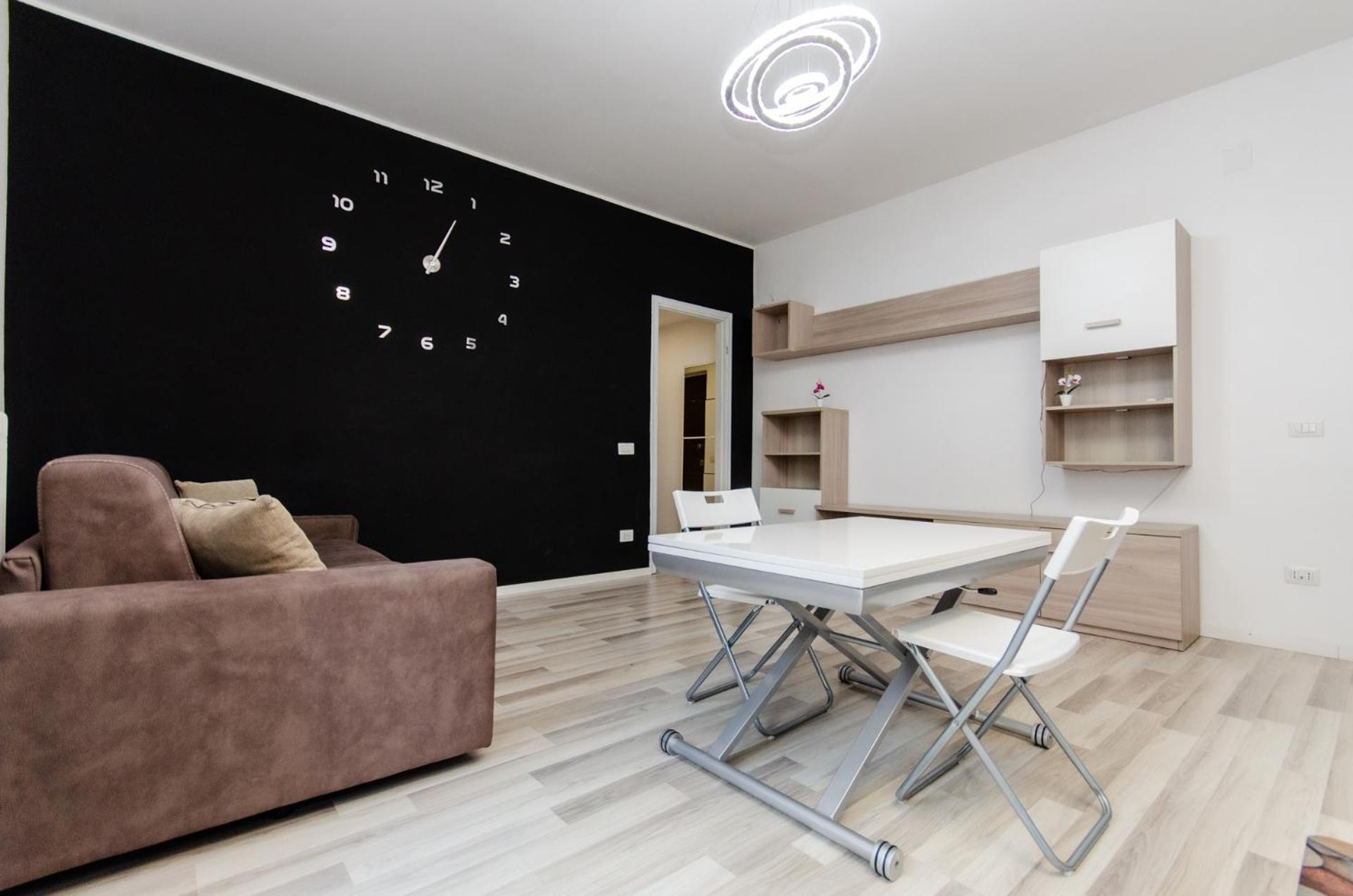Lugano S&s Home, Moderna E Tranquilla, Vicino Al Centro Di Milano, Con Parcheggio Gratuito Esterno Appartamento