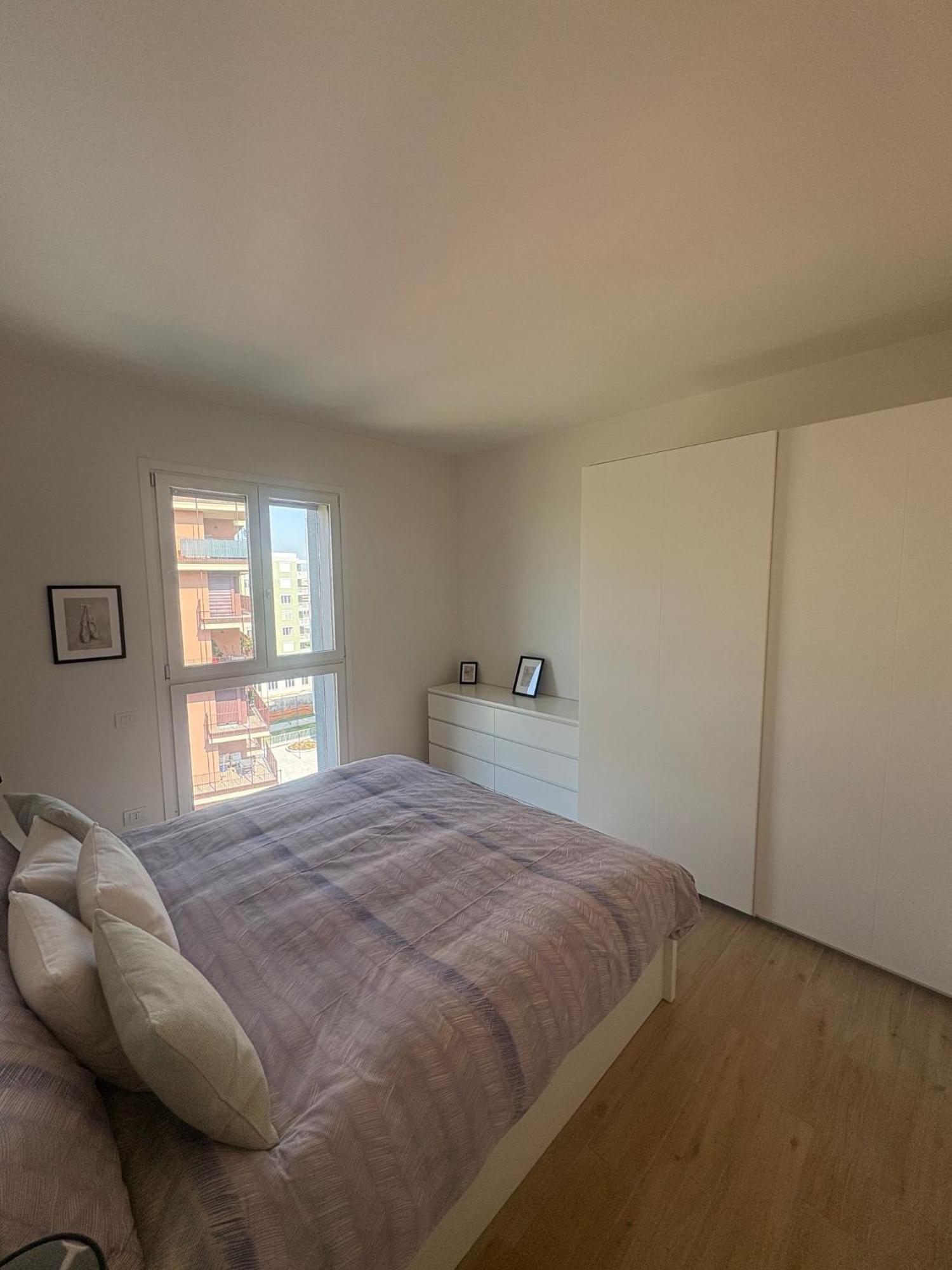 Panorama - Luminous With Private Garage Appartamento Milano