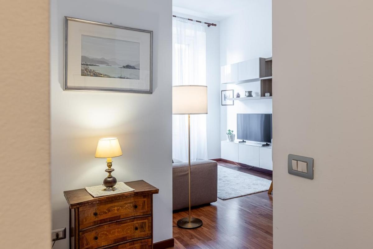 Luxury, Modern & Charming Near Station Leilighet *