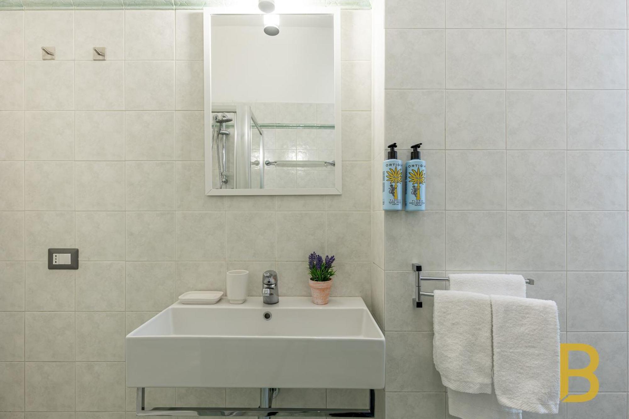 Beplace In De Amicis Apartment *