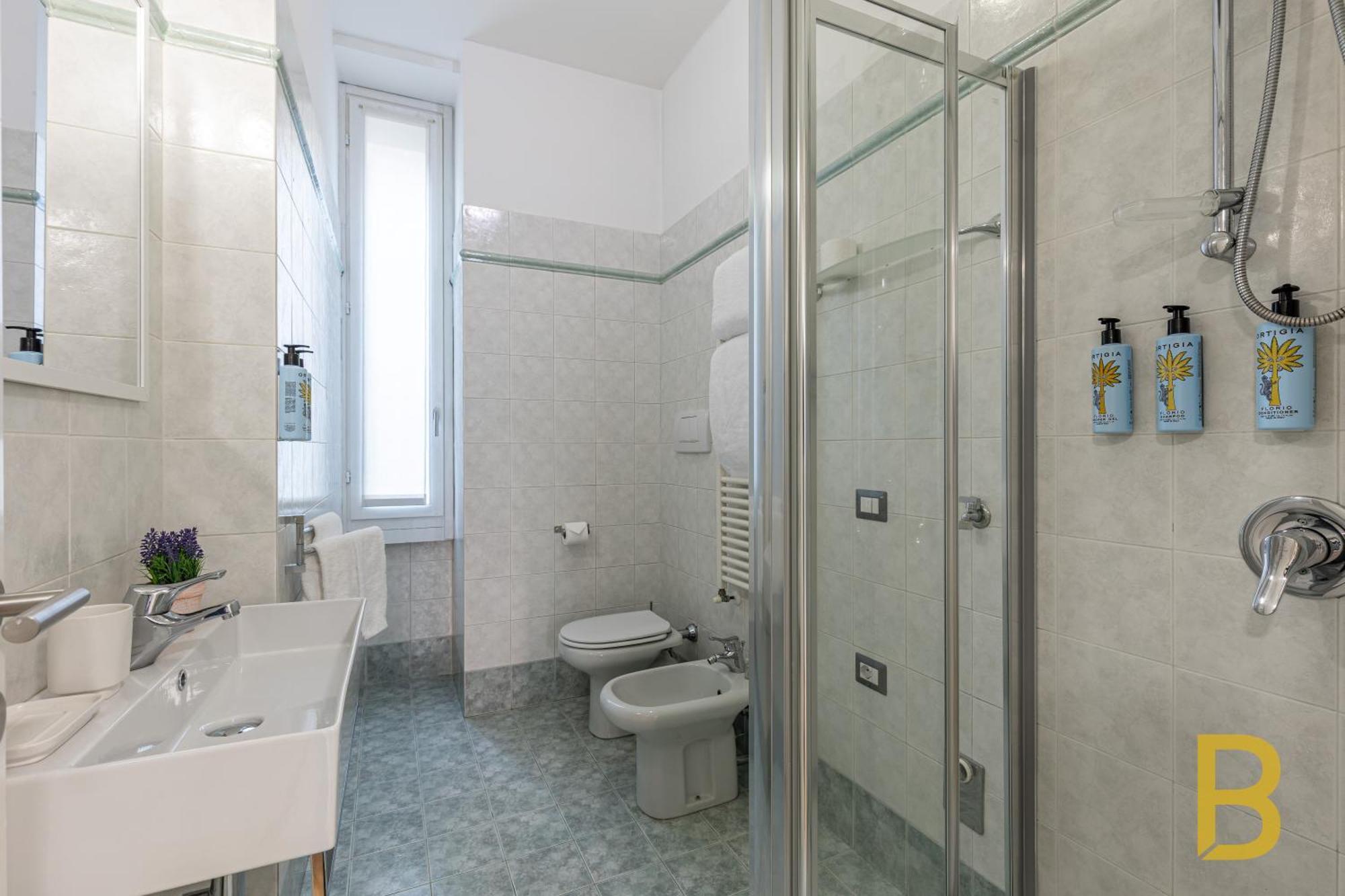 Beplace In De Amicis Apartment Mailand