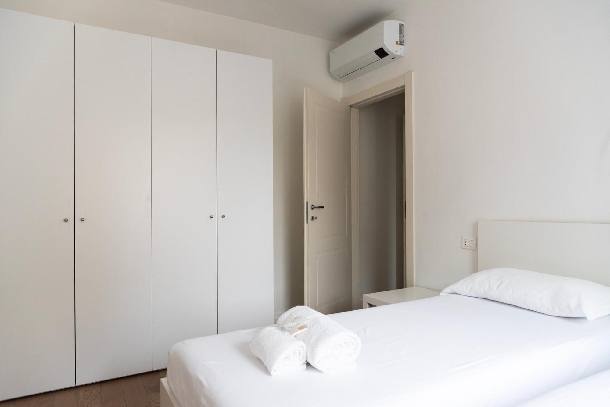 Youhosty - Gioia Tower View Appartamento Milano