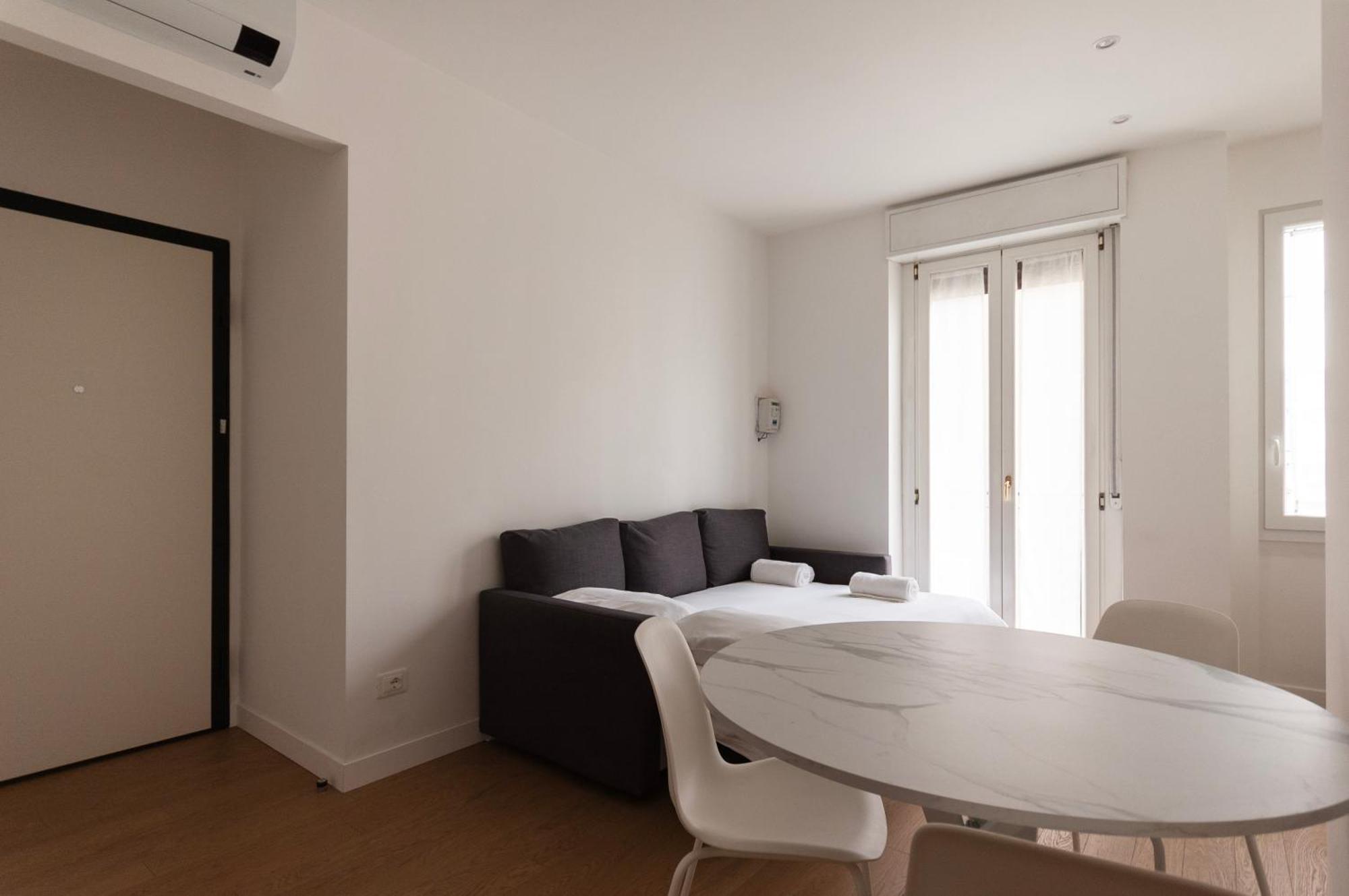 Youhosty - Gioia Tower View * Milano