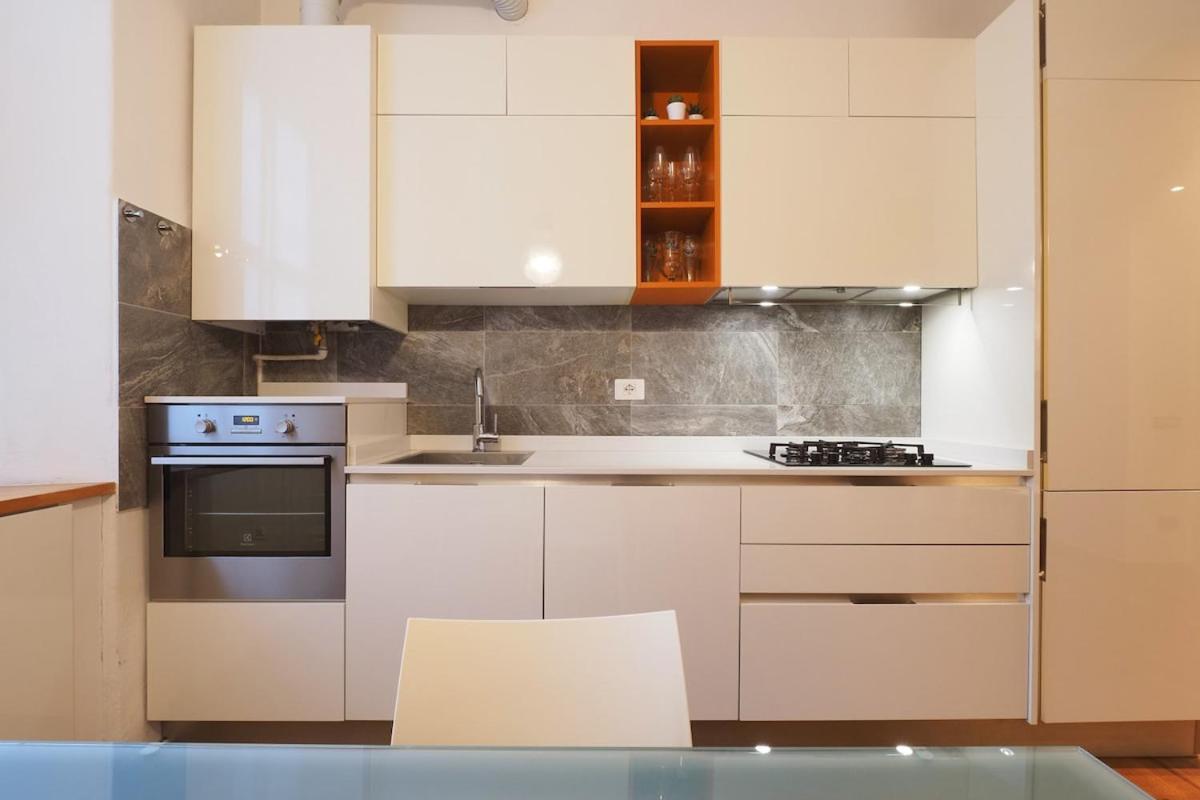 Appartamento Cozy Two-bedroom In Citta Studi Area *