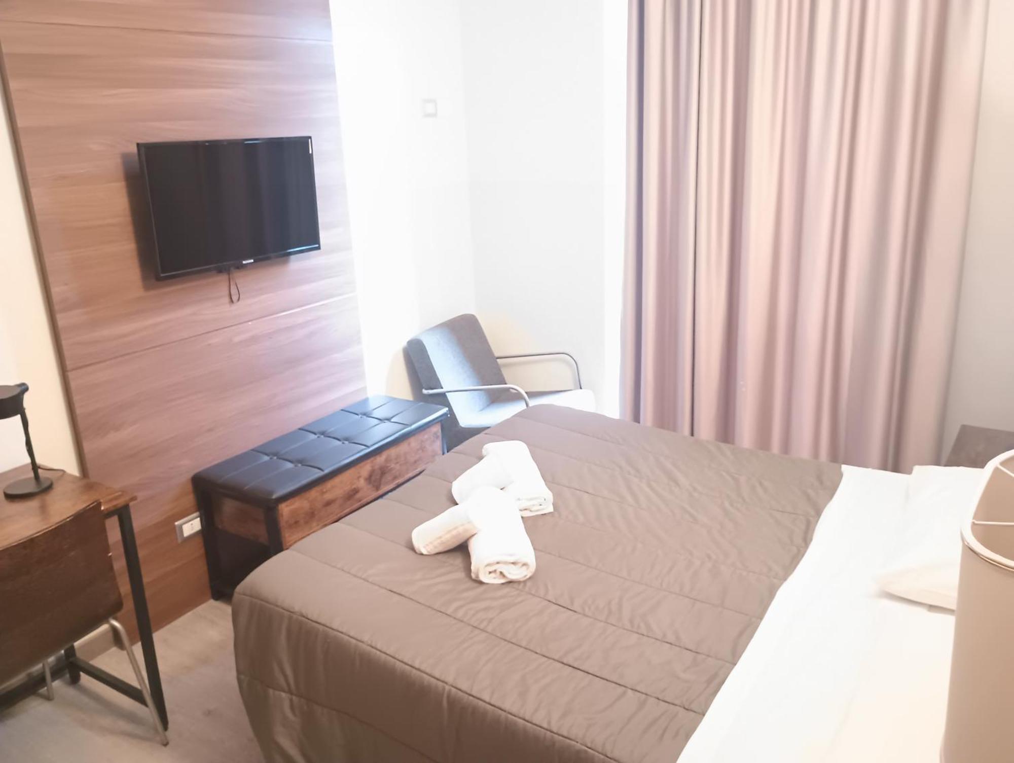 Hotel Dateo 2*