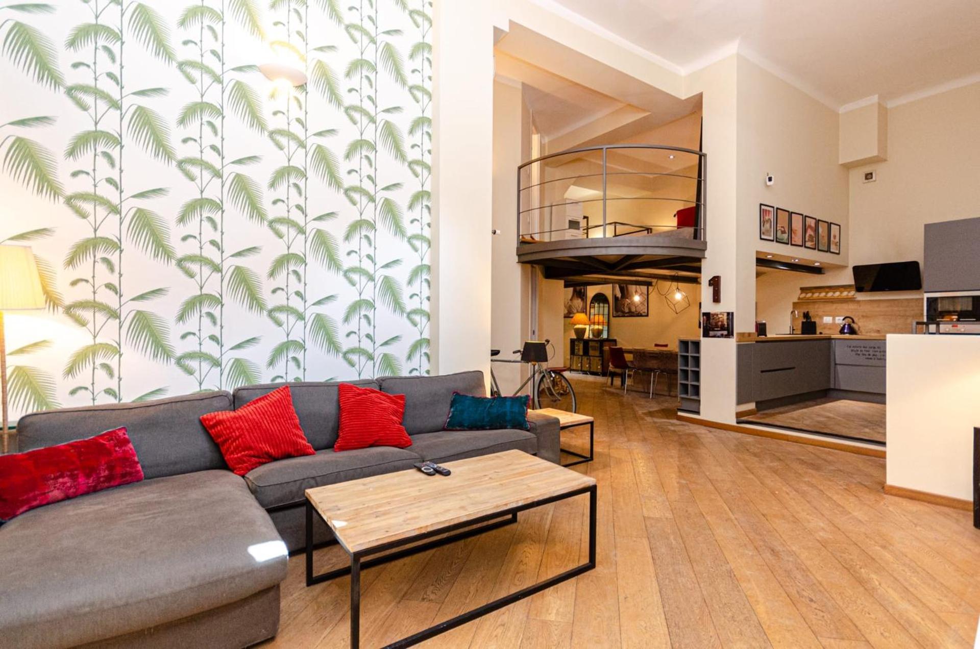 Luxury 3 Fiat, Ariberto Home, Tra Centro Storico Di E Navigli, Con Spaziosa Jacuzzi Appartamento Milano