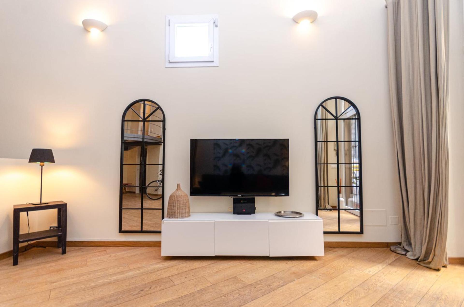 Luxury 3 Fiat, Ariberto Home, Tra Centro Storico Di E Navigli, Con Spaziosa Jacuzzi Appartamento