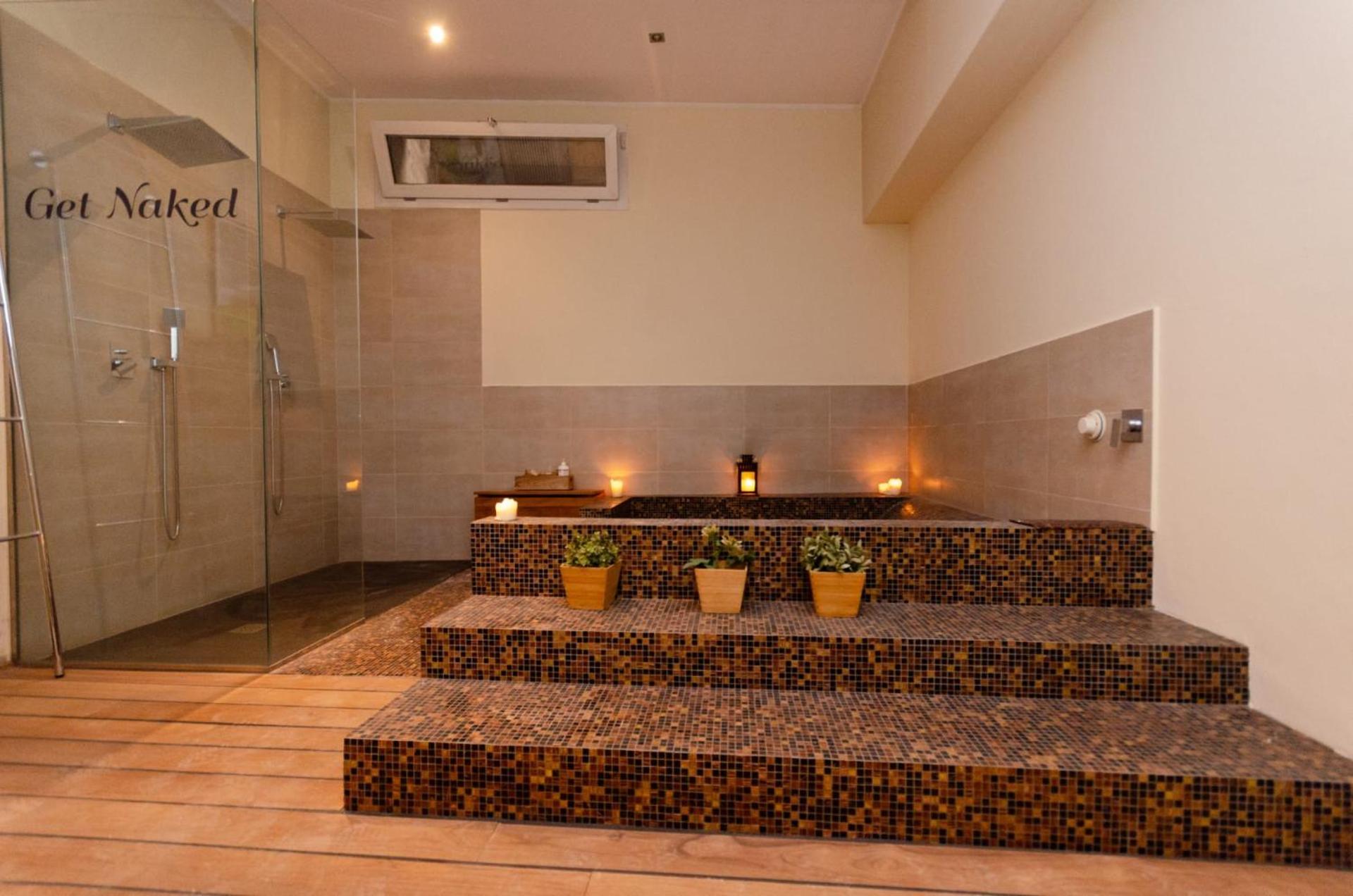 Luxury 3 Fiat, Ariberto Home, Tra Centro Storico Di E Navigli, Con Spaziosa Jacuzzi Appartamento *