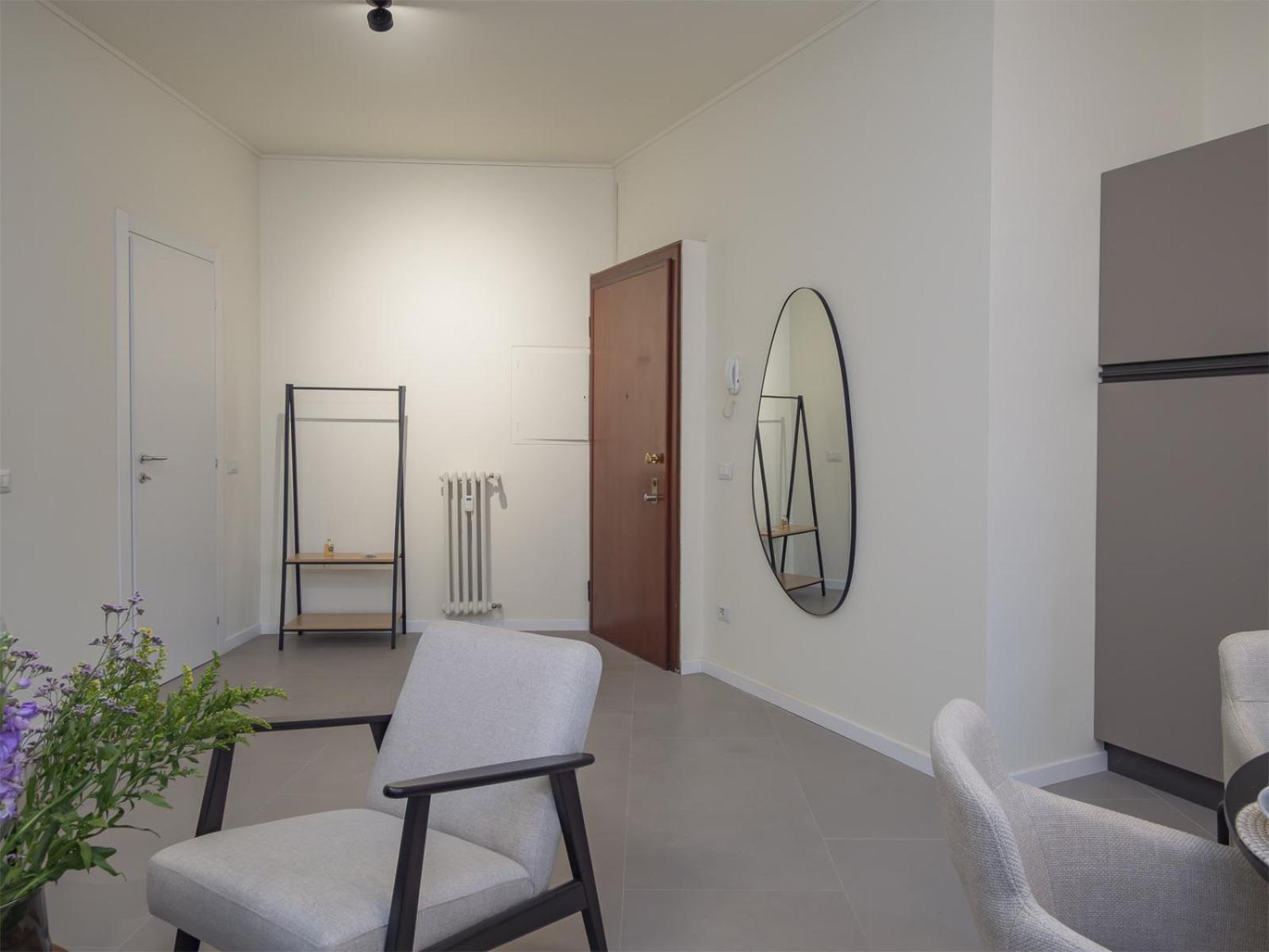 Spacious 2bdr With Balcony Arco-sempione Area, By Rentopolis Appartamento *