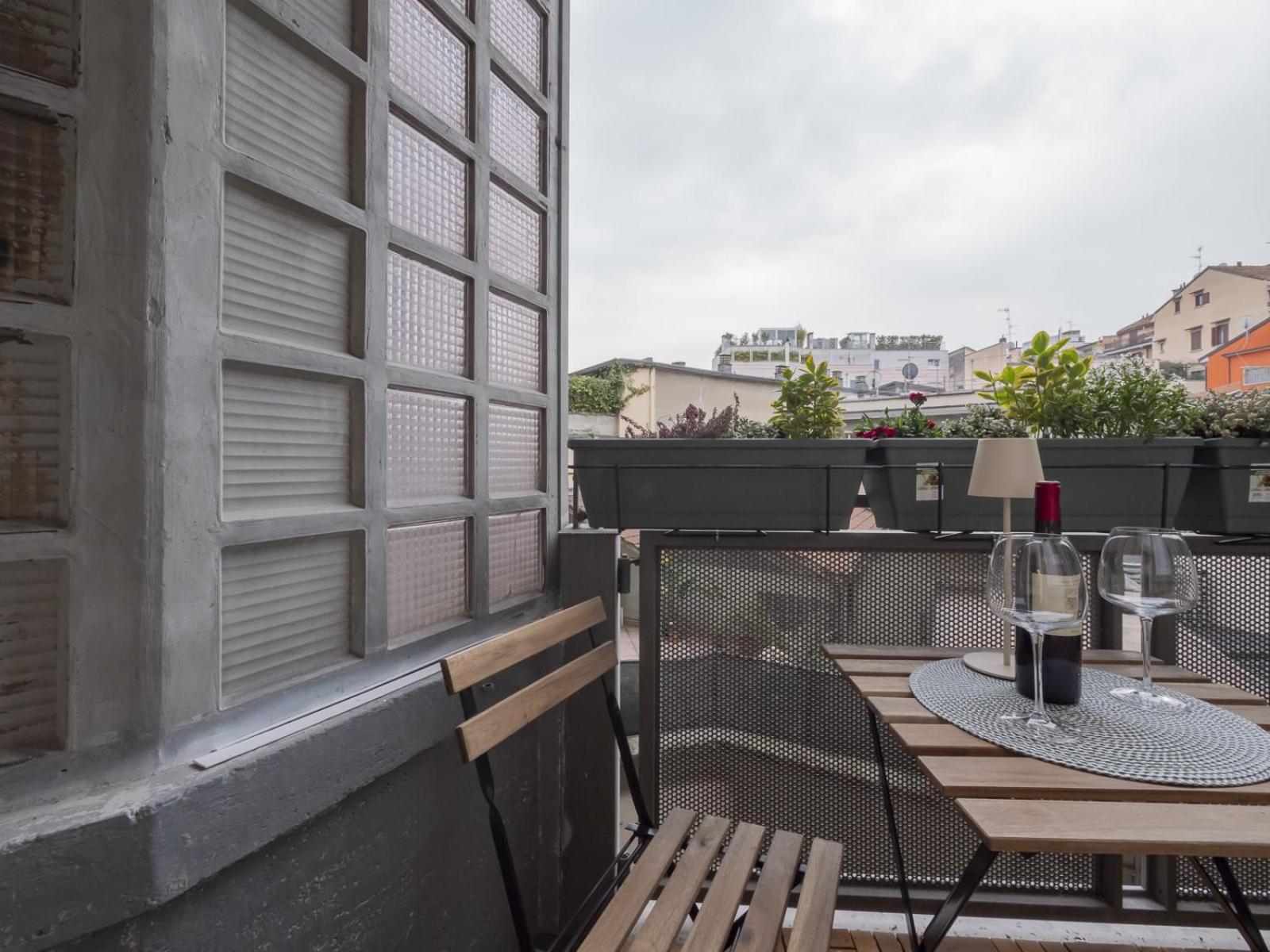 Spacious 2bdr With Balcony Arco-sempione Area, By Rentopolis Milano