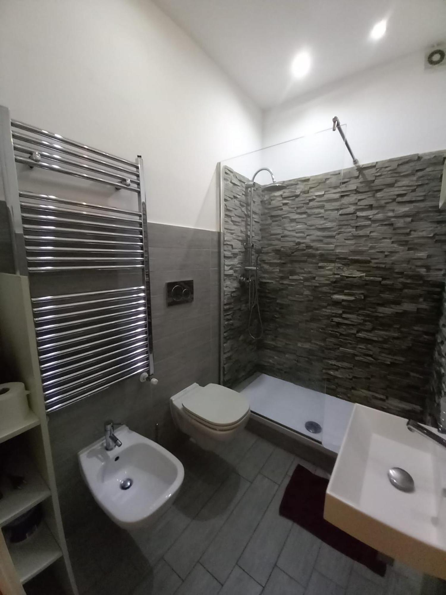 Apartment 3 Station Free Parking