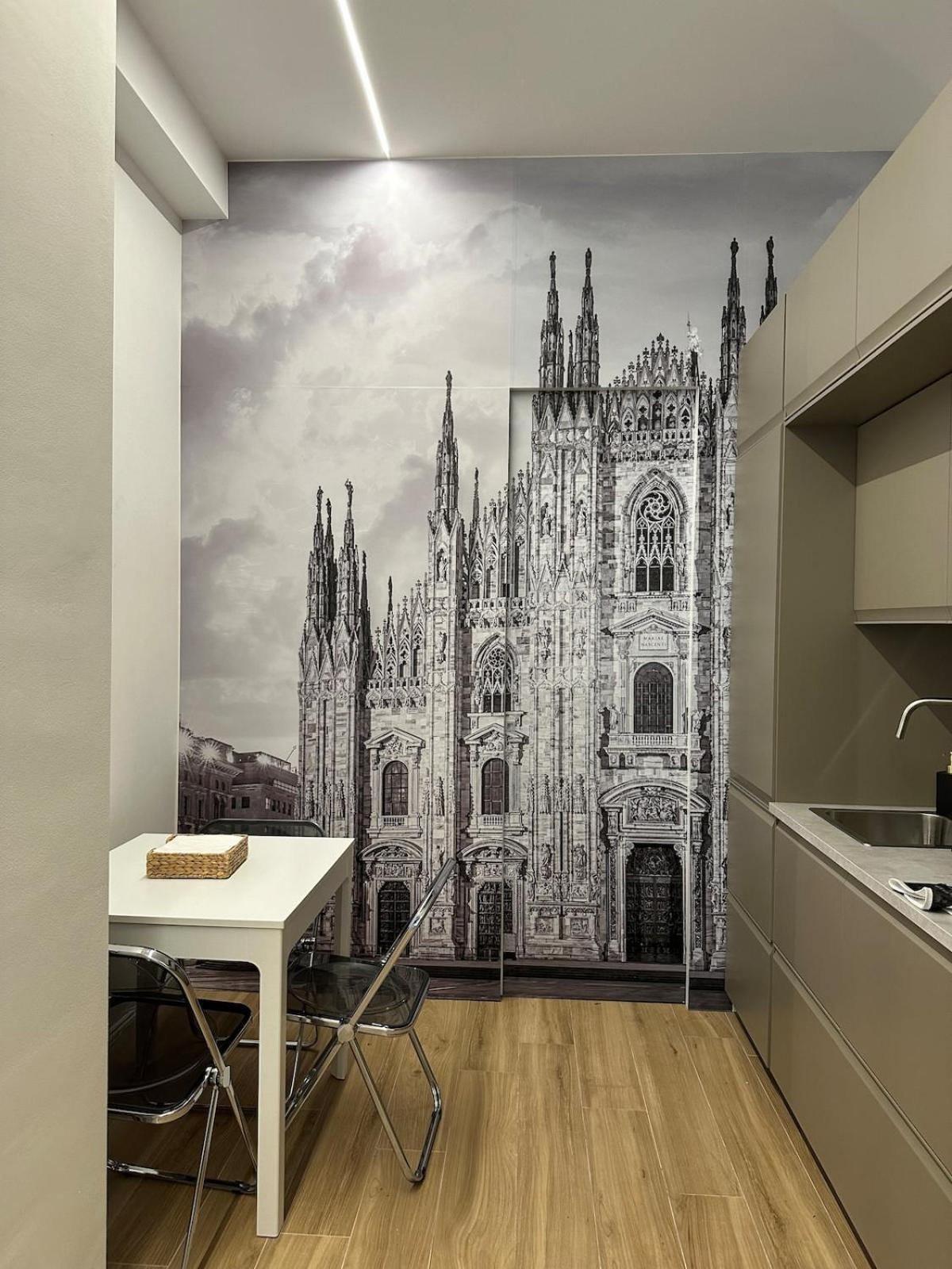 Gran Milan, The At Your Fingertips *