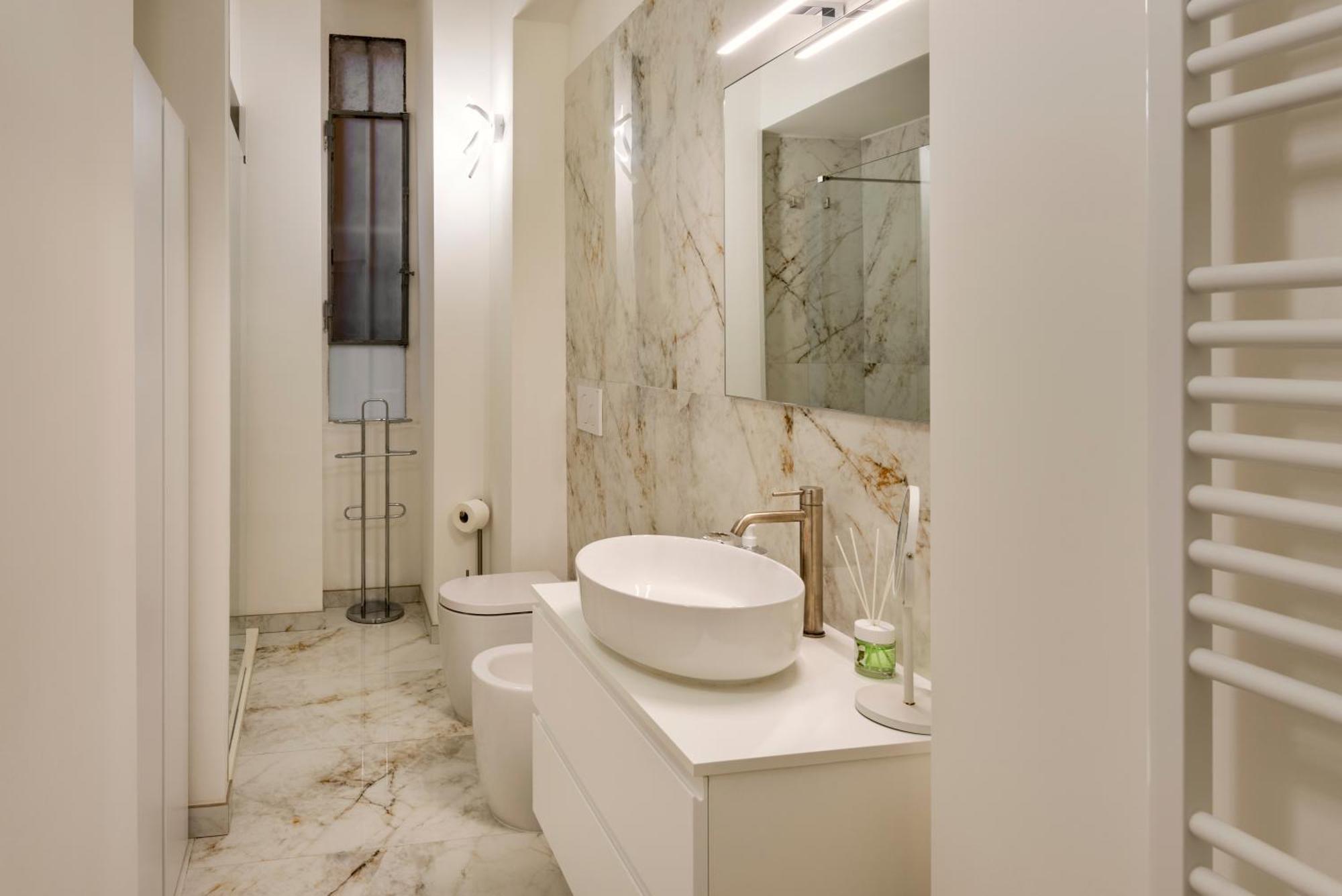 Apartment Duomo Shopping Mailand