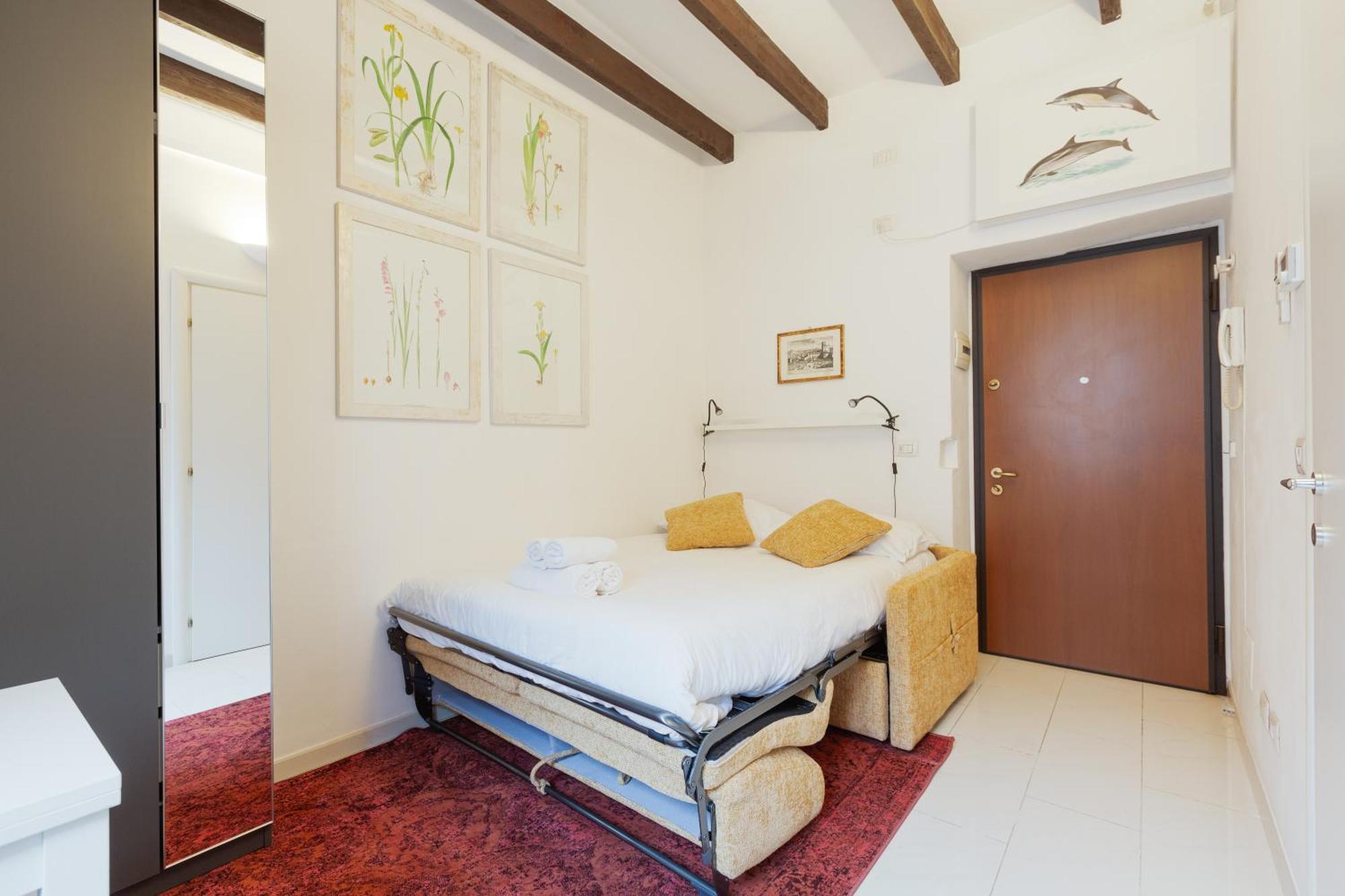 Apartment Porta Genova - Navigli - Monolocale Mailand
