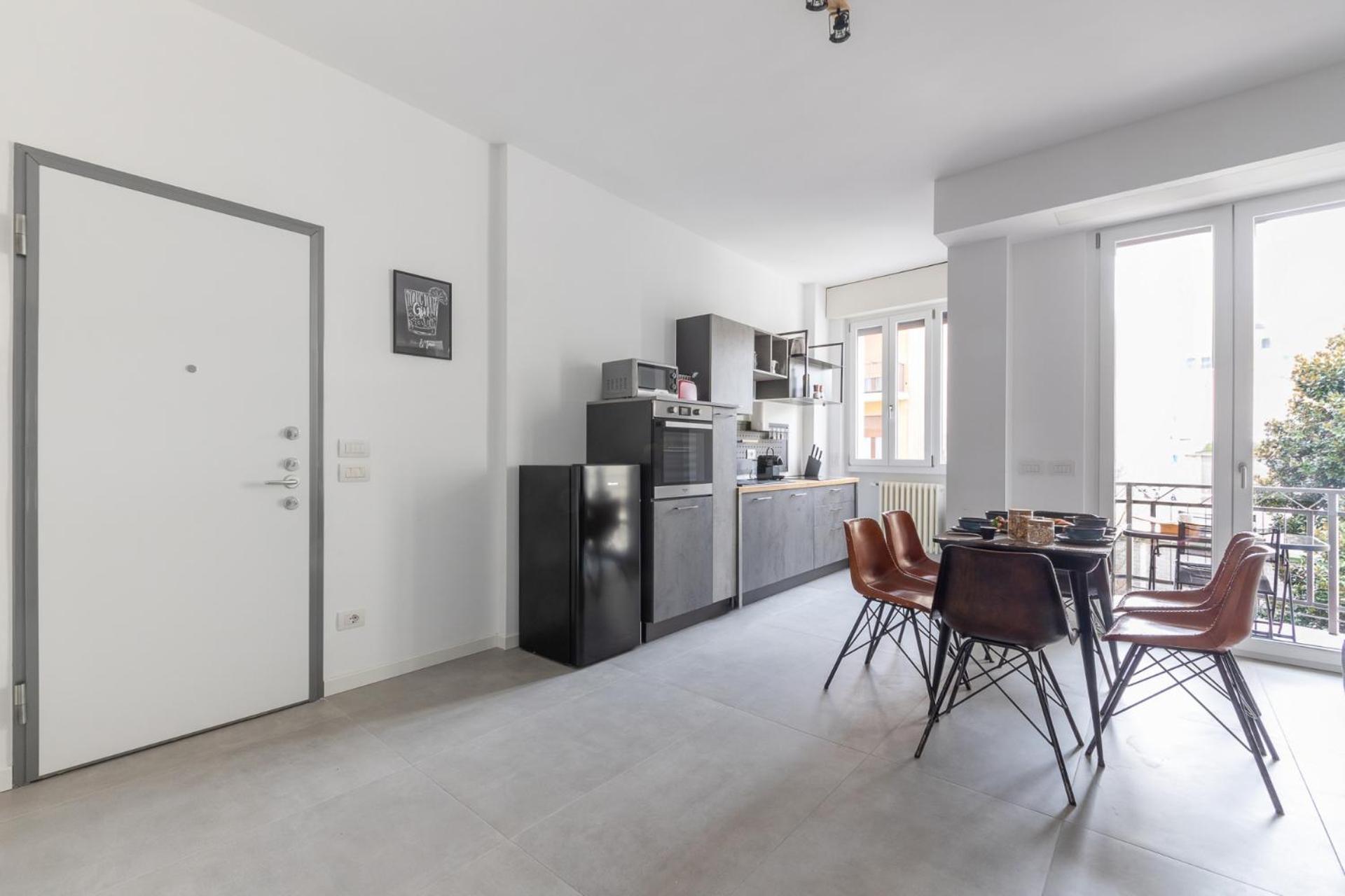 Modern And Comfortable In Cenisio Area Appartamento *