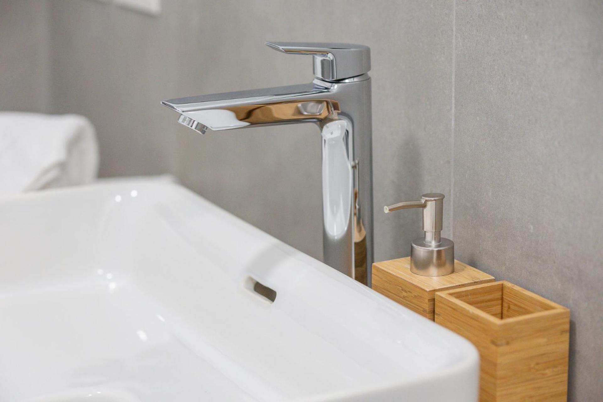 Modern And Comfortable In Cenisio Area Milano
