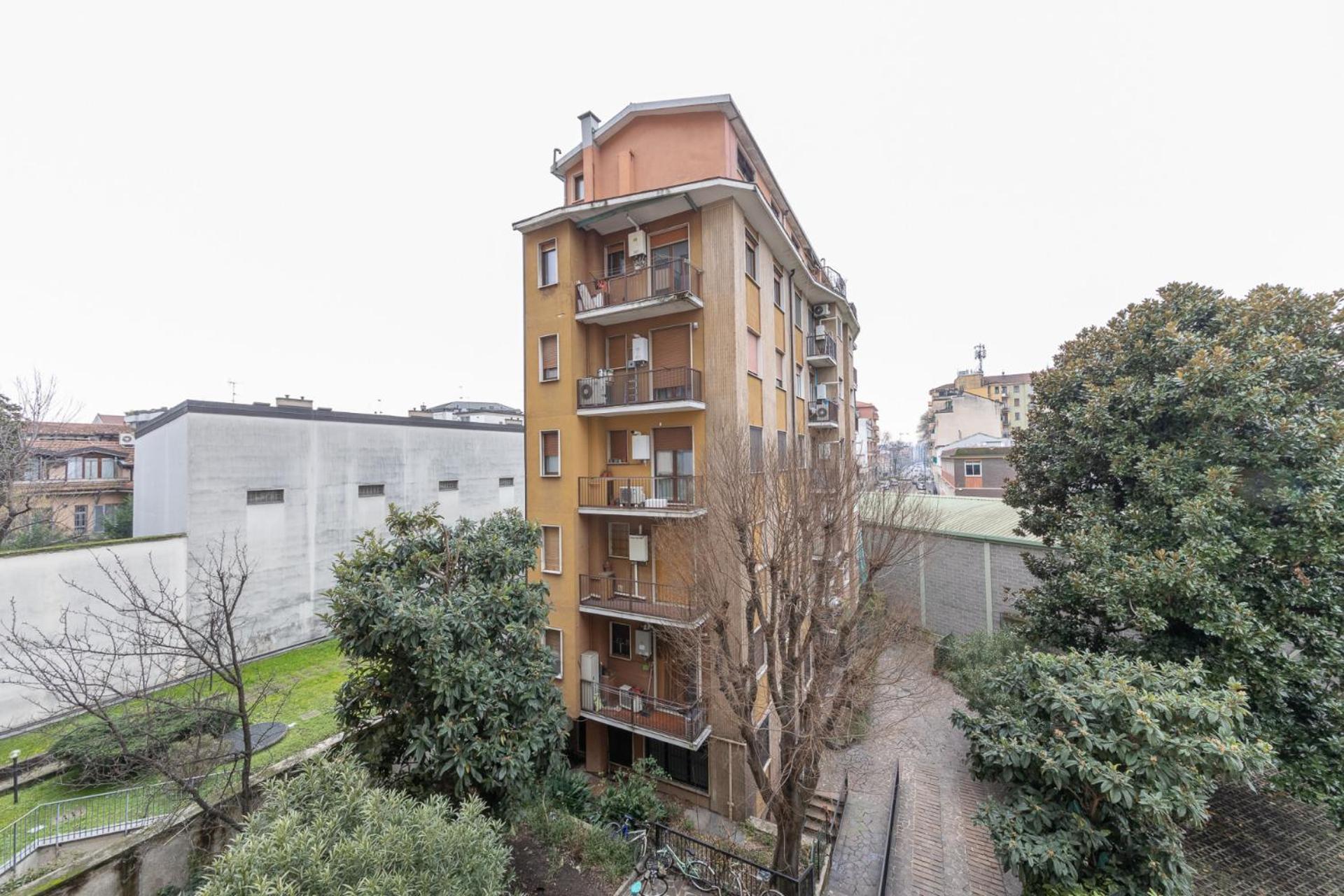 Modern And Comfortable In Cenisio Area Appartamento *