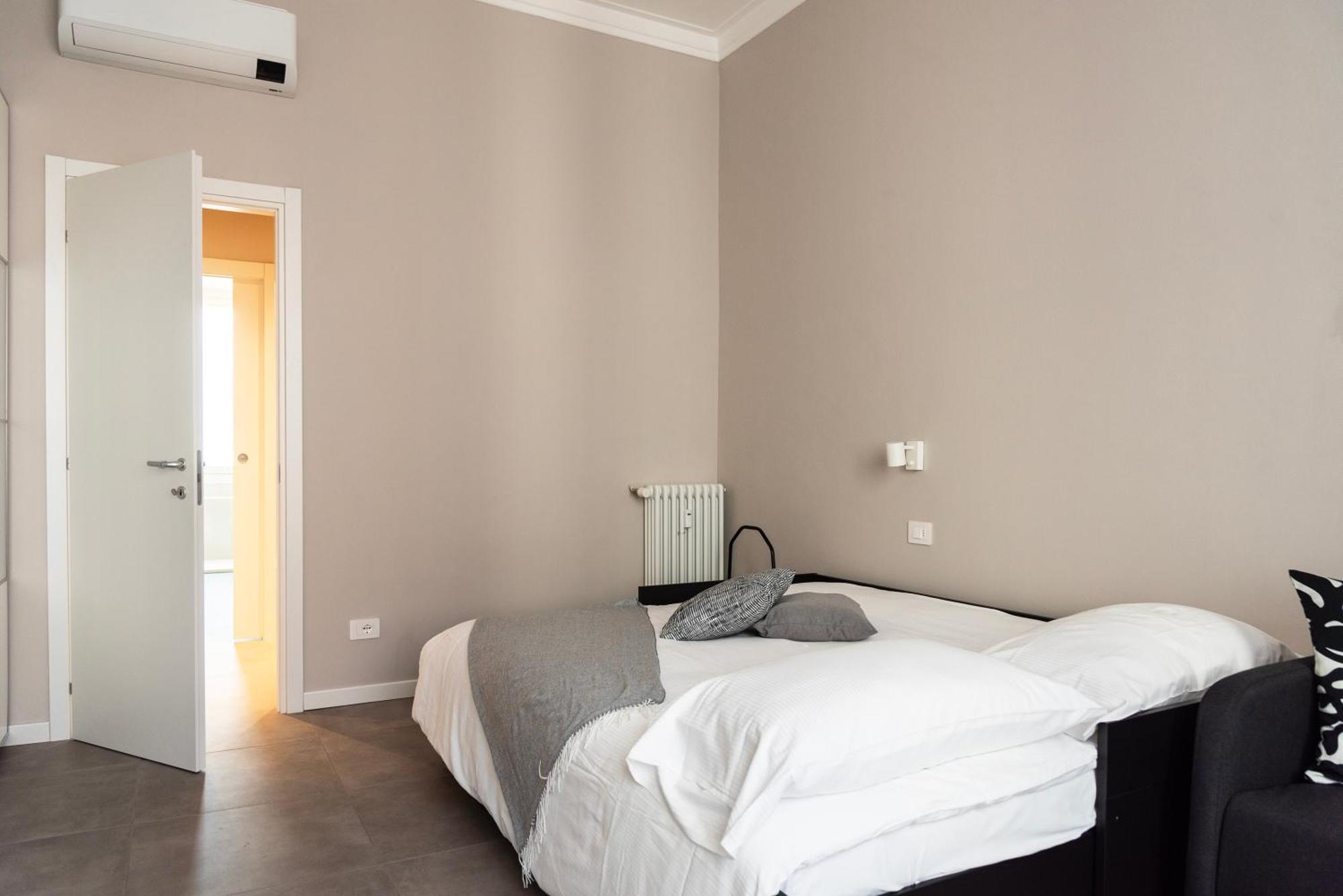 Appartamento Youhosty - 3 Bedroom Citta Studi *