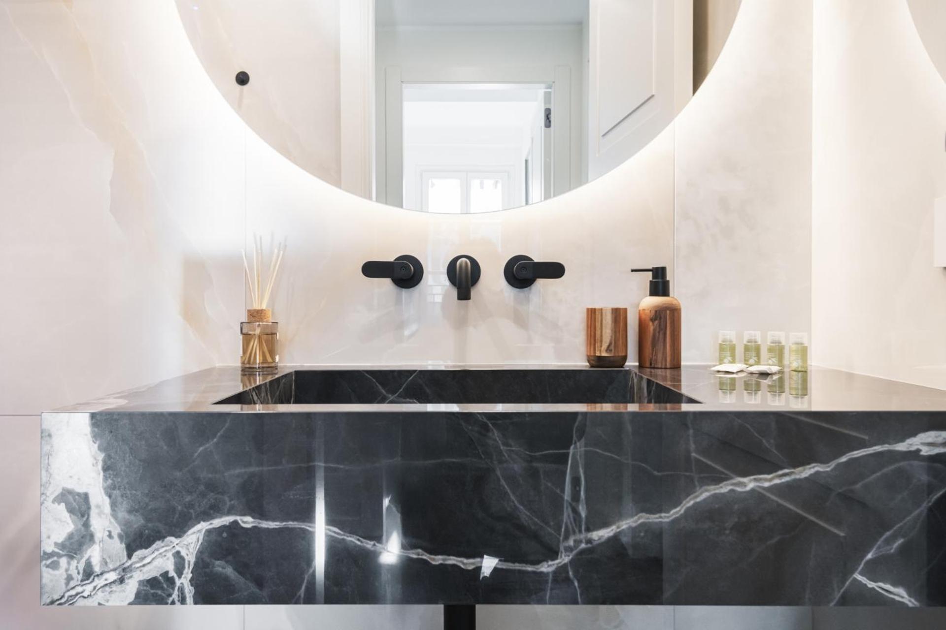 Easylife - Superbo Vicino Al Duomo Appartamento Milano