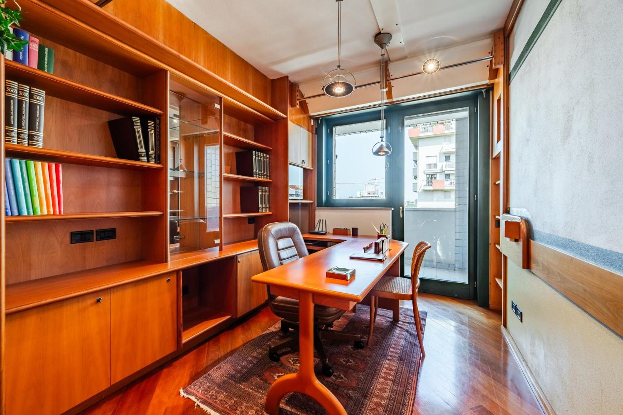 Luxury Penthouse - Sauna, Garage, Office, Terrace Casa vacanze