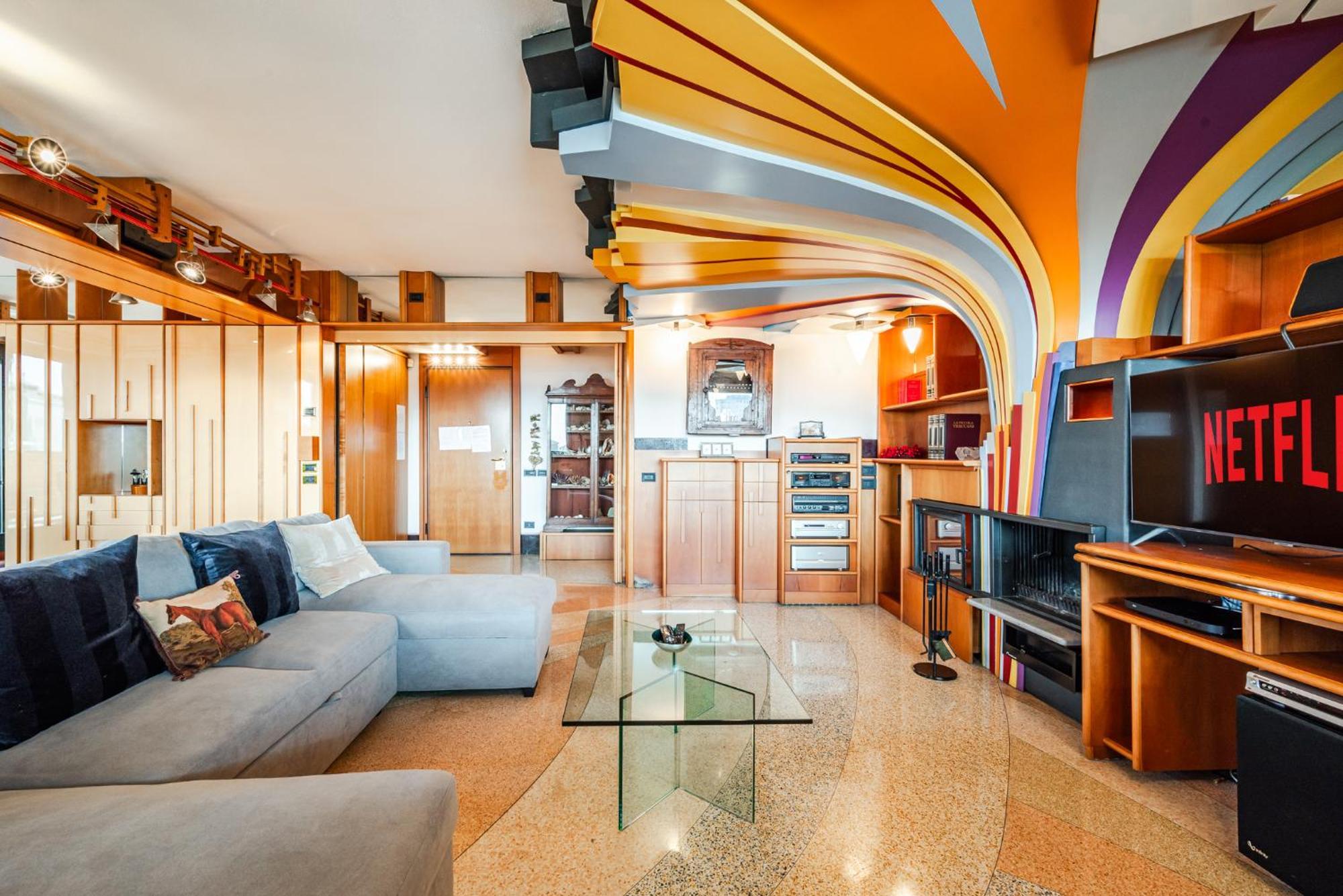 Luxury Penthouse - Sauna, Garage, Office, Terrace Casa vacanze *