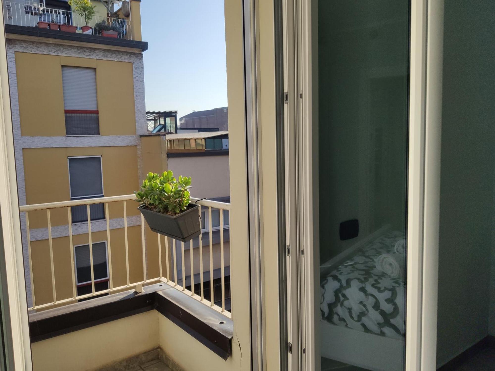 Leilighet Matthias - - Modern And Cozy Flat, Close To The Metro - 10min From Station Milano