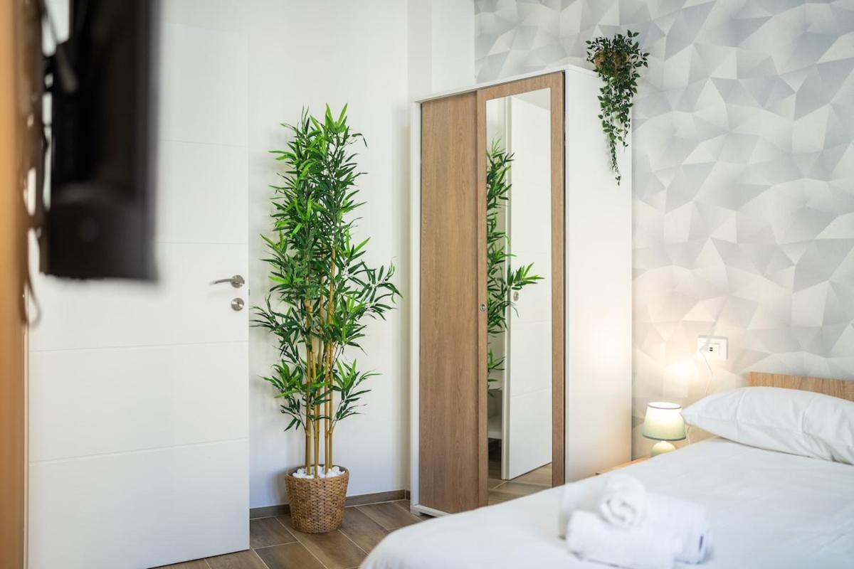 Comfort & Design Minutes Away From The Centre Leilighet