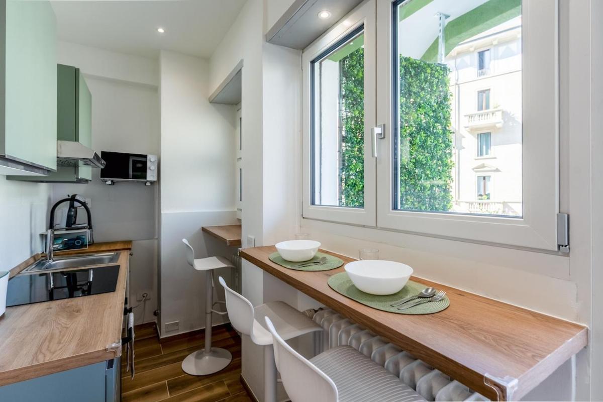 Apartment Bright Elegant Flat With Balcony, Portello