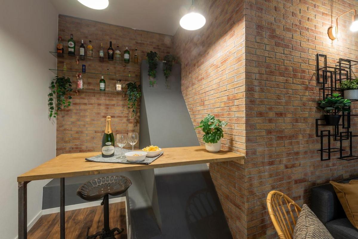 Appartamento Carlo D'adda 11 Il Cinema A Casa Milano