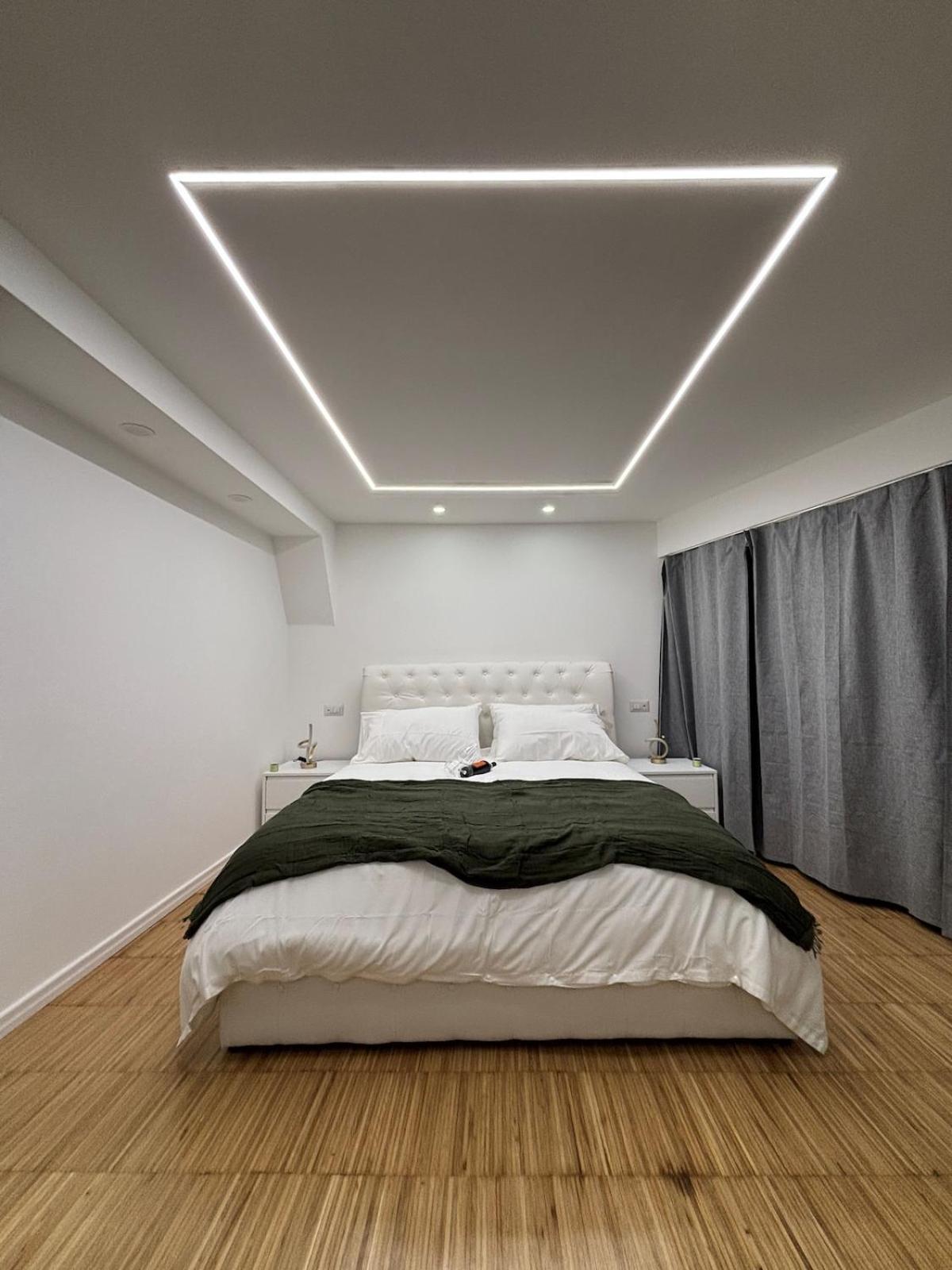 Noe Luxury & - * Milano