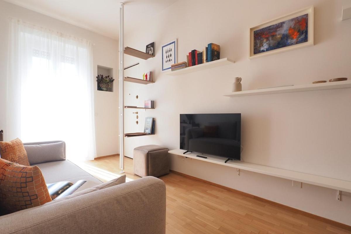 Quiet One Bedroom Near Tortona District * Milan