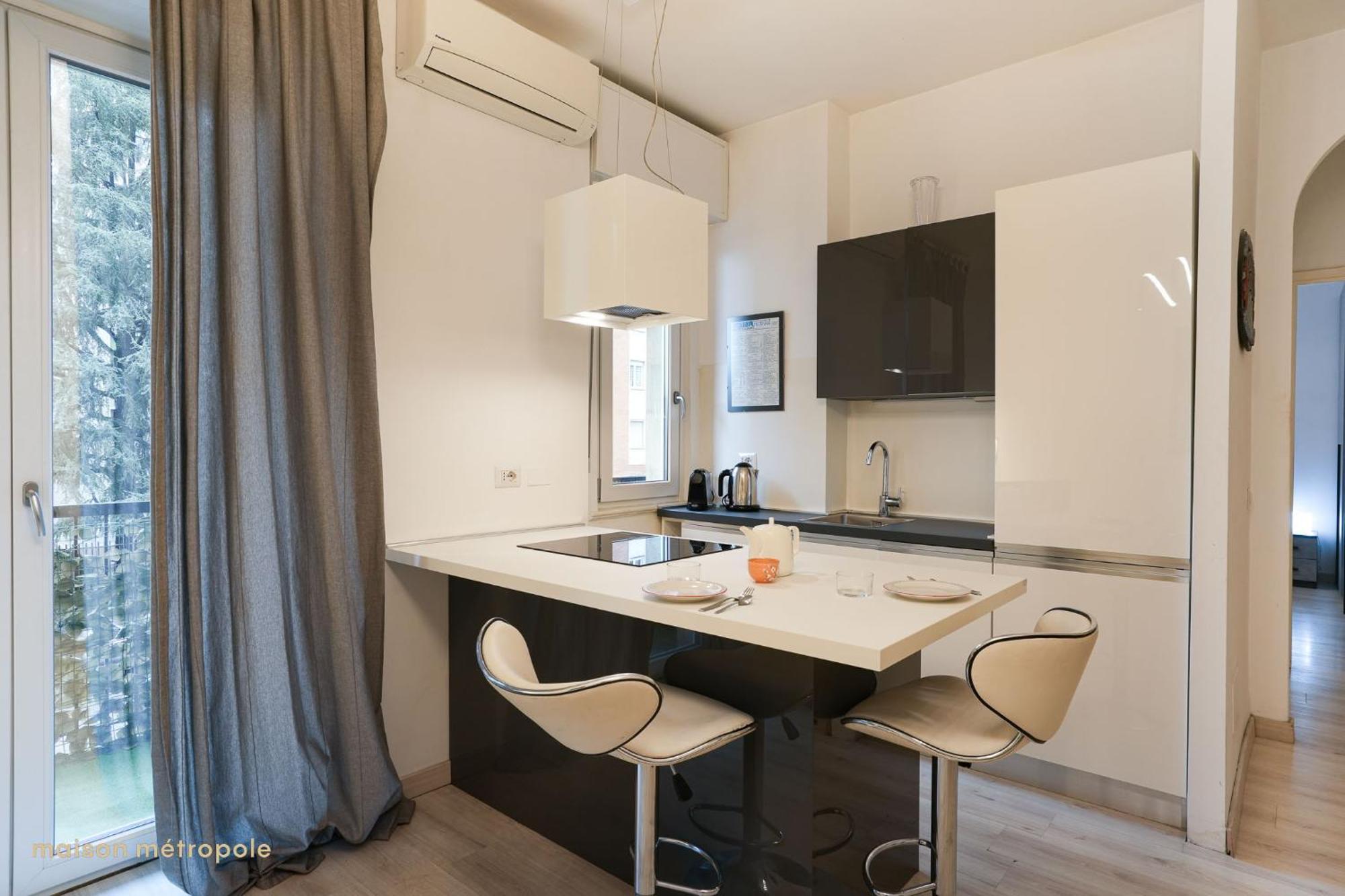 Lumiere Apartment *