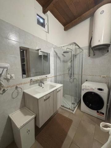Apartment Mambo House *